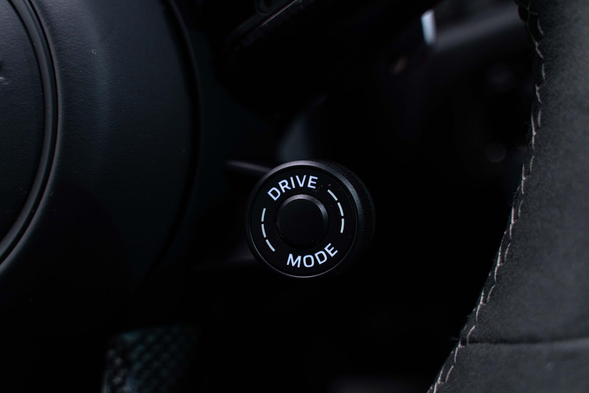 Porsche Macan - Image 20