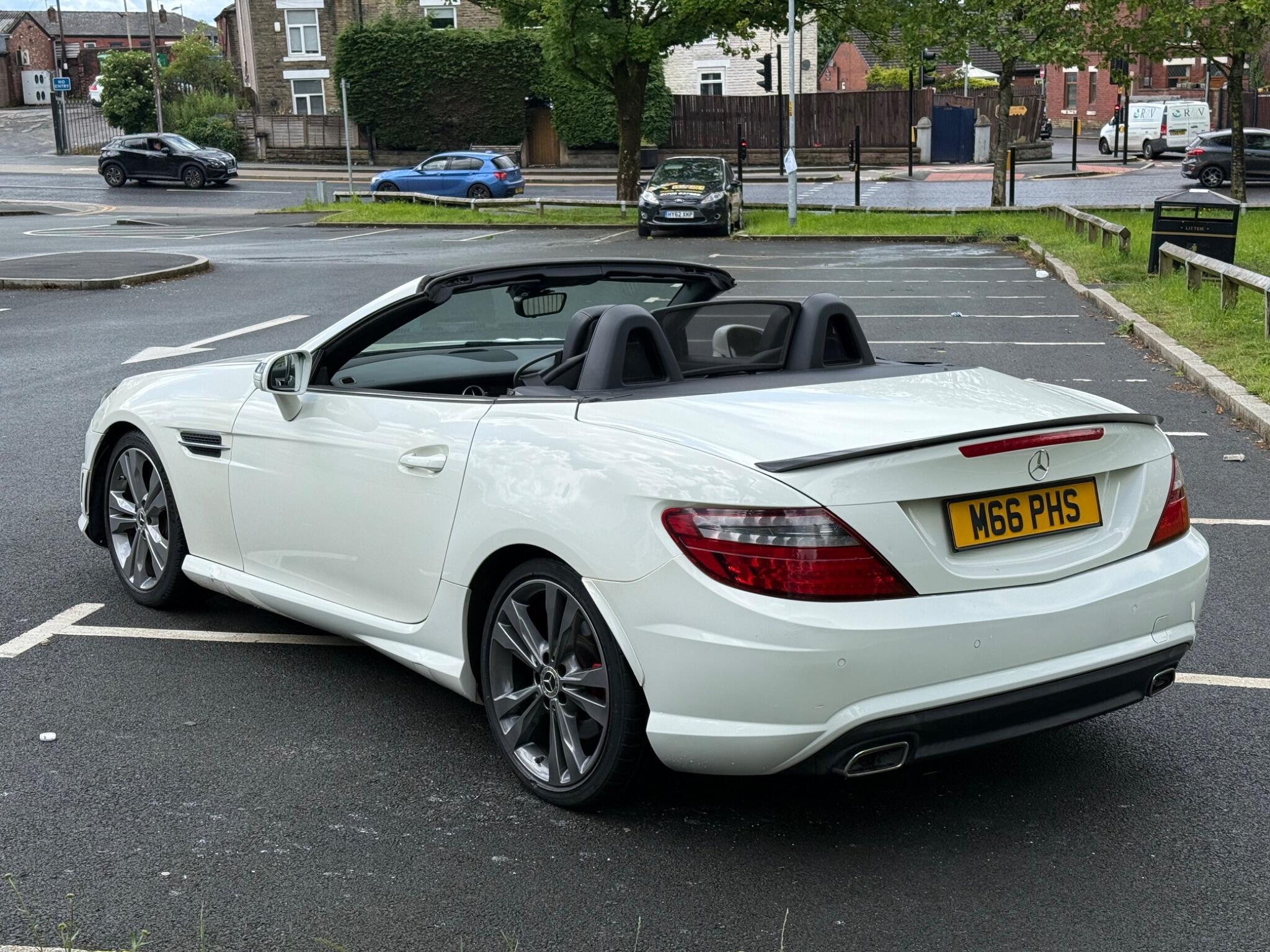 Mercedes SLK - Image 6