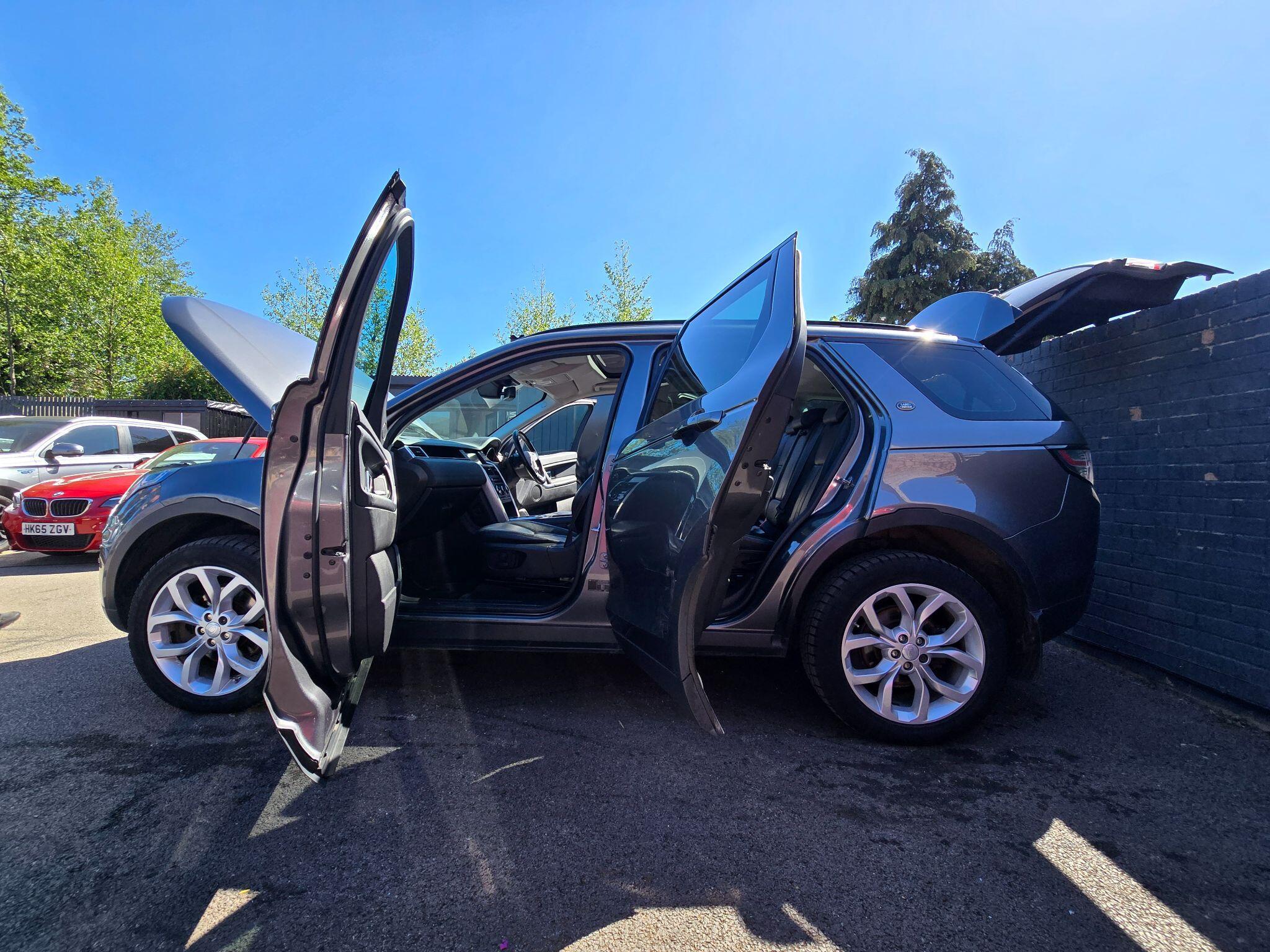 Land Rover DISCOVERY SPORT - Image 15