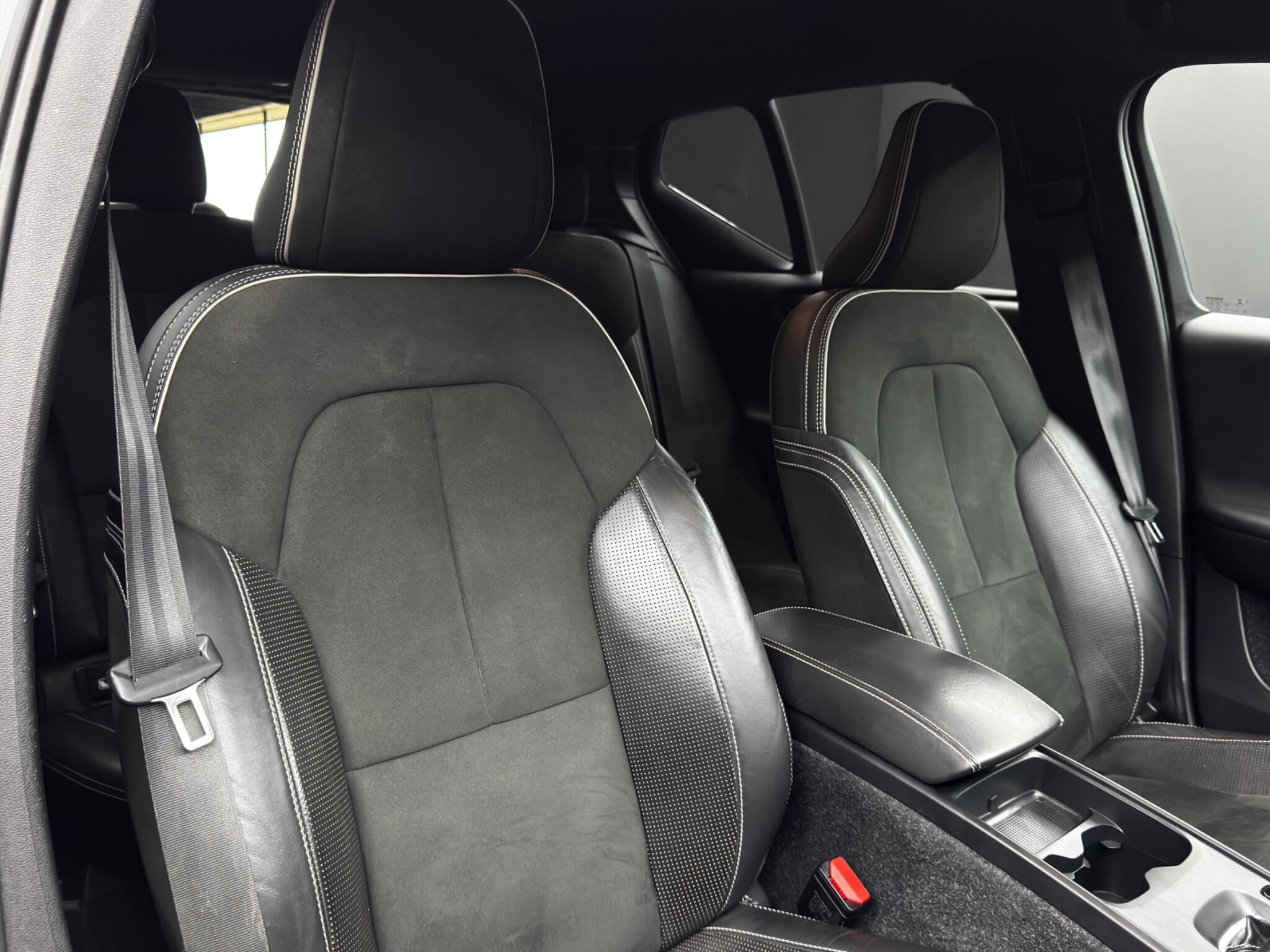Volvo XC40 - Image 12