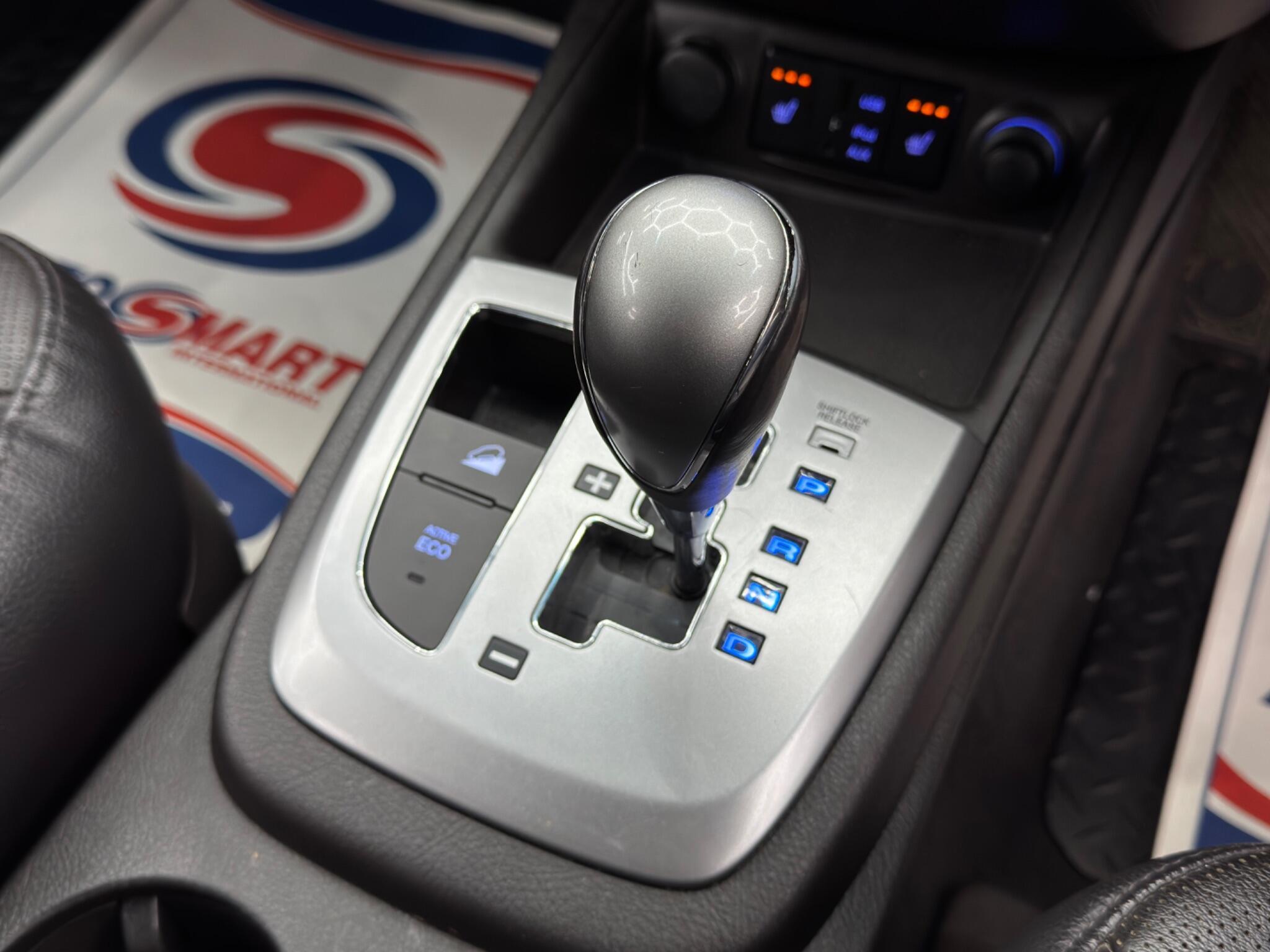 Hyundai Santa Fe - Image 25