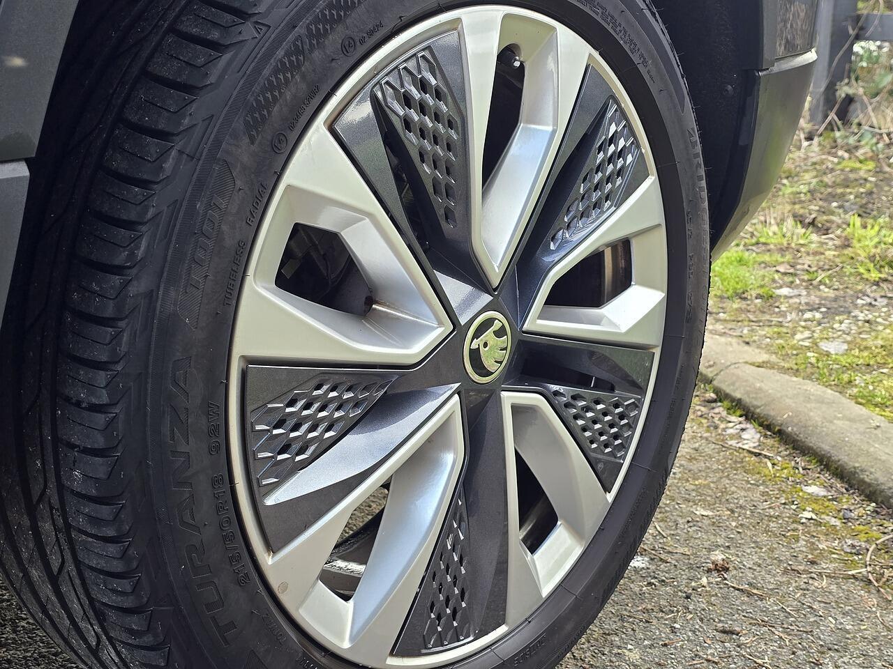 Skoda Karoq - Image 17