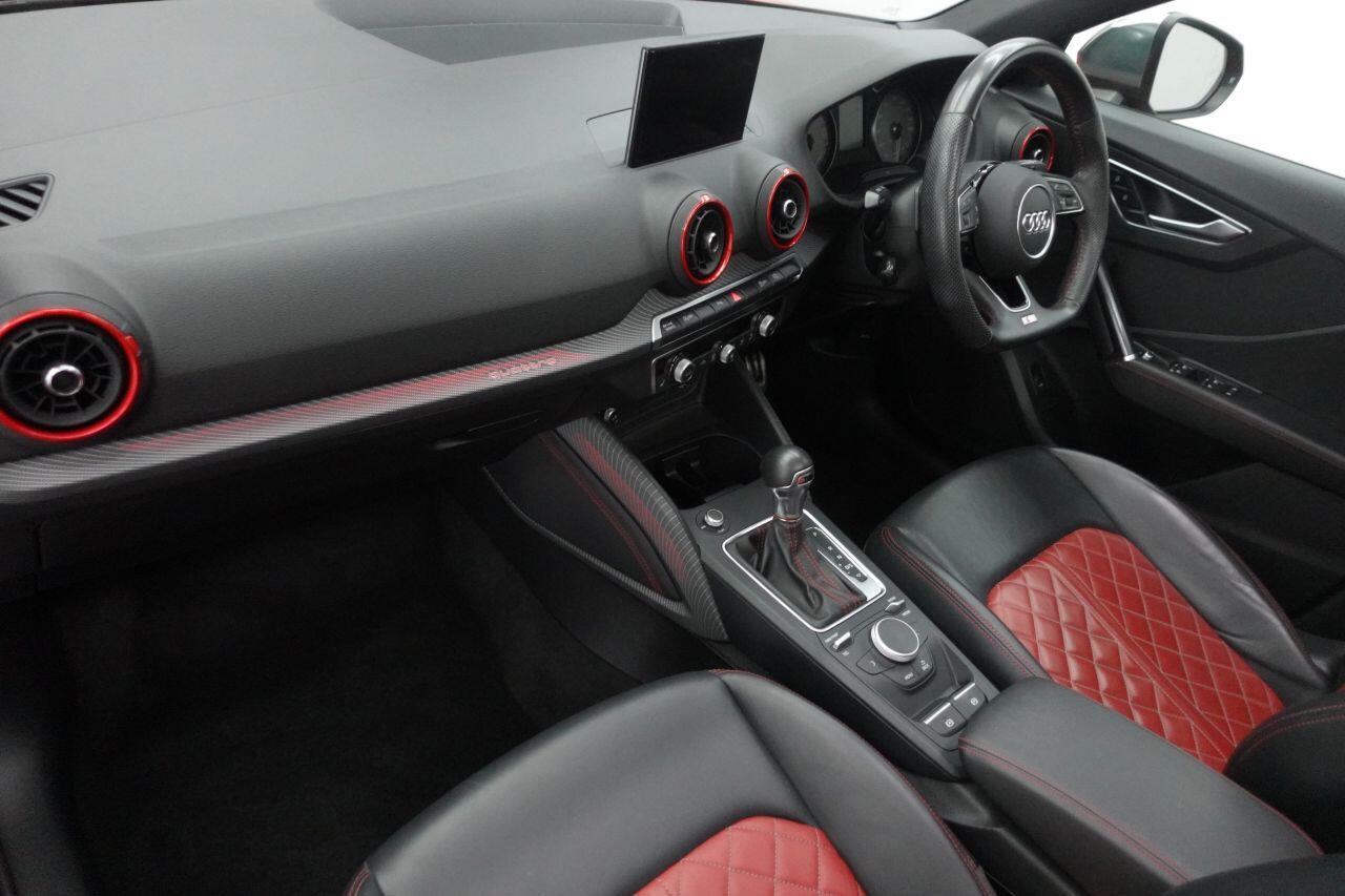 Audi SQ2 - Image 16