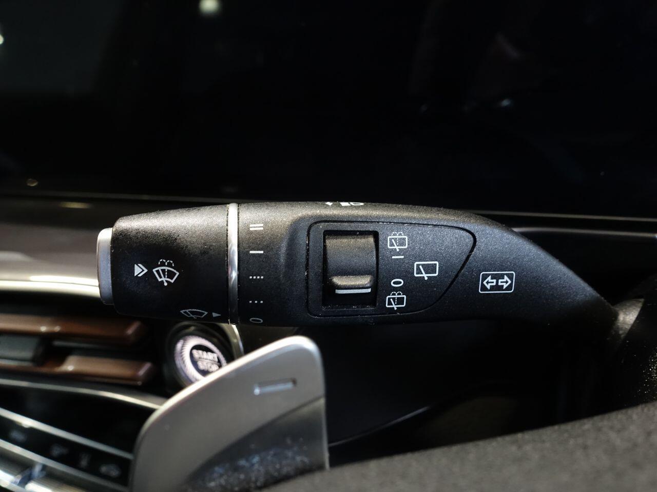 Mercedes-benz EQC - Image 18