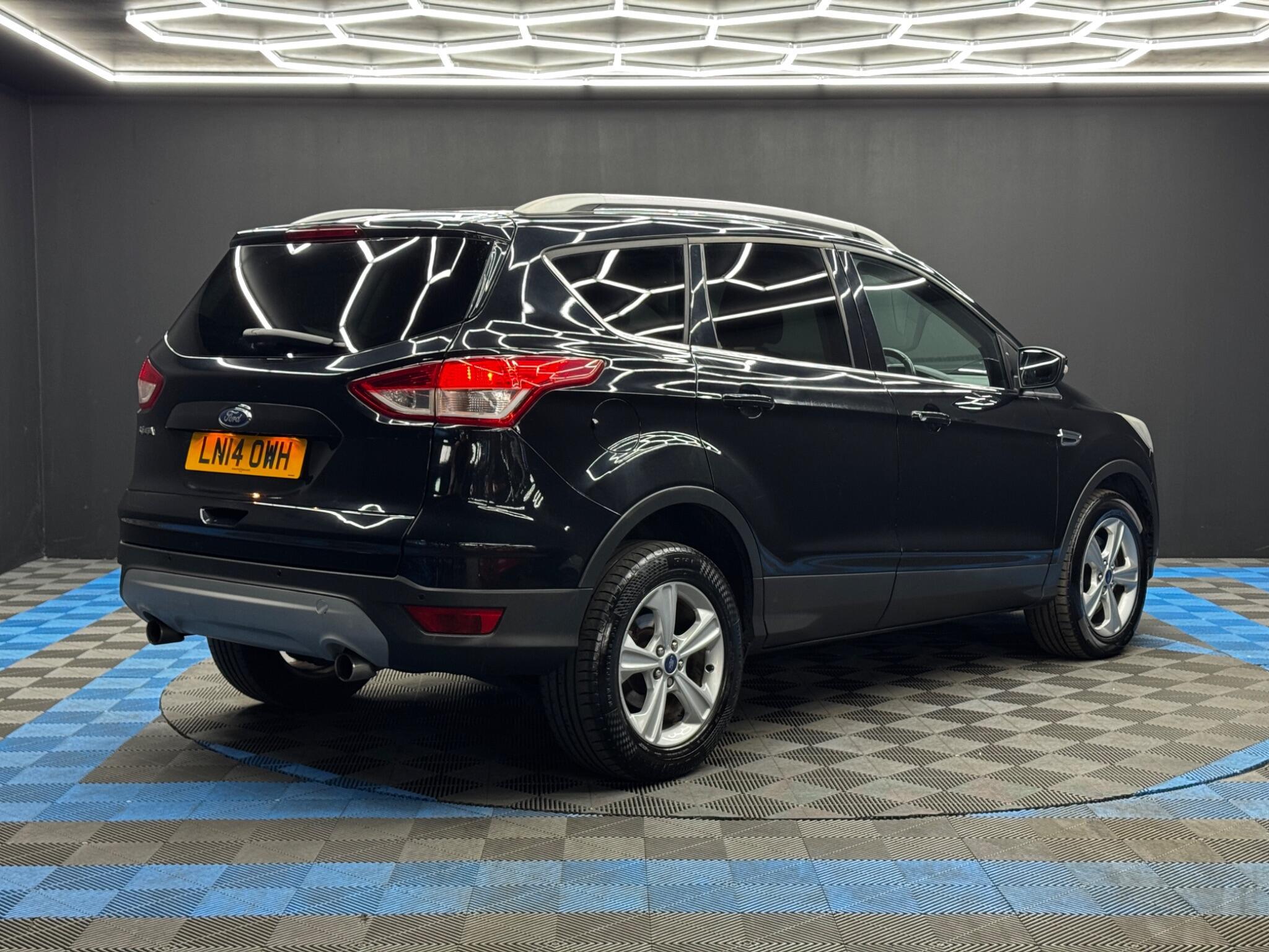 Ford Kuga - Image 5
