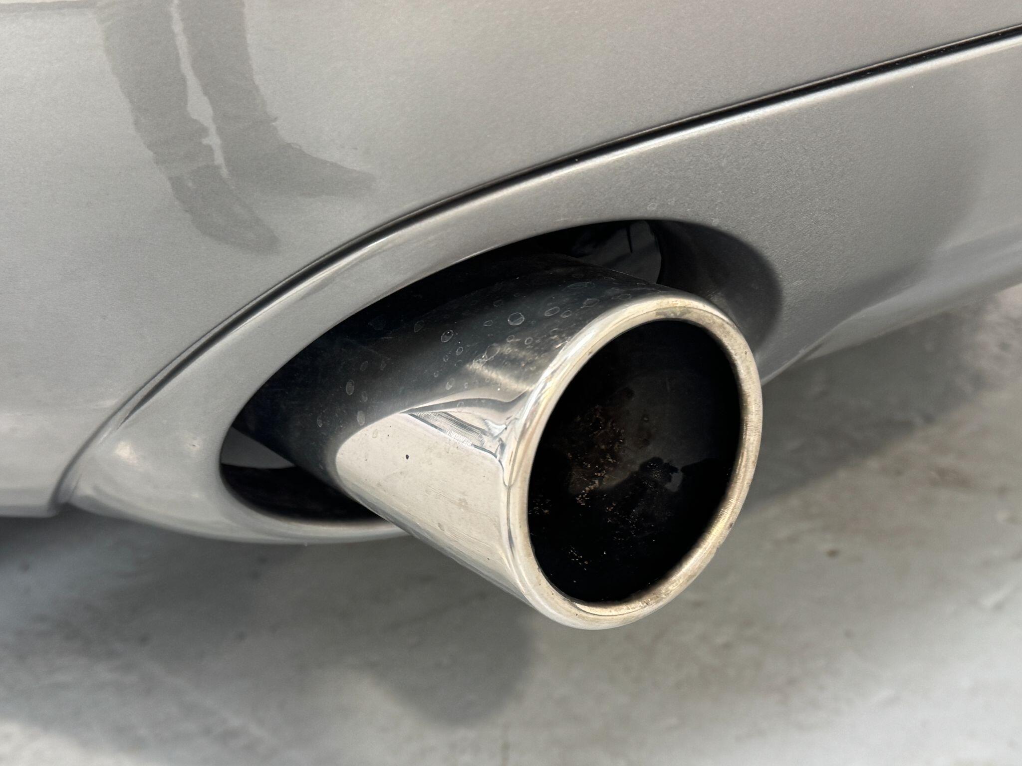 Aston Martin DB7 - Image 86