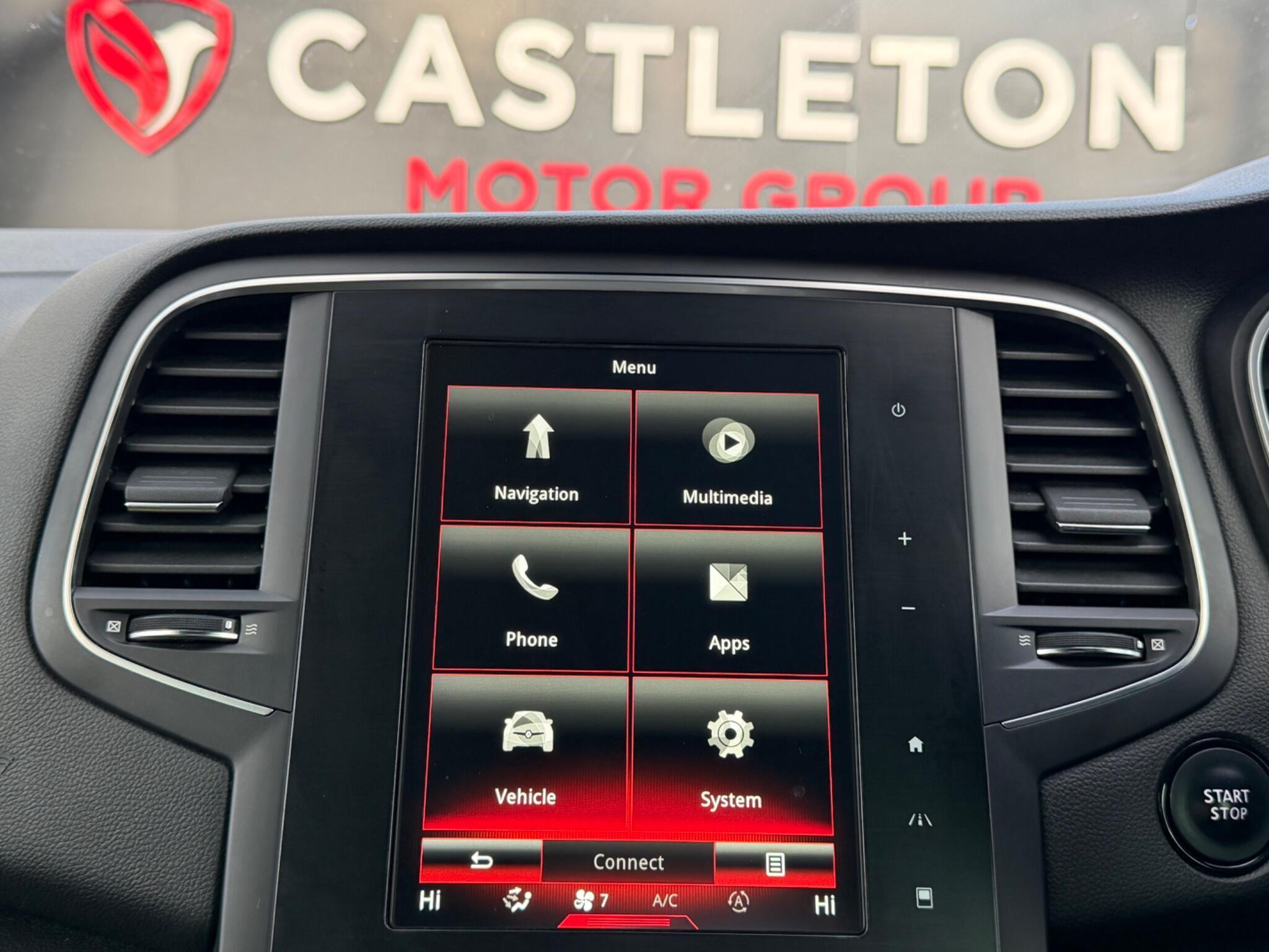 Renault Megane - Image 36