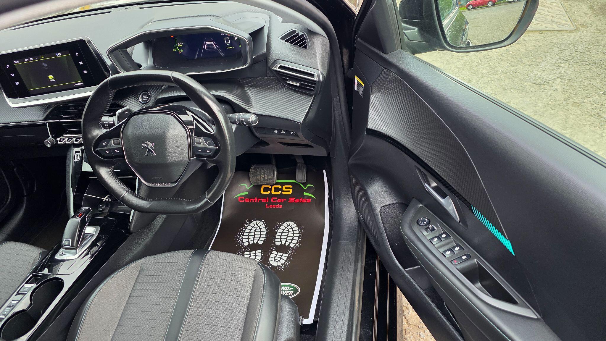 Peugeot 208 - Image 22