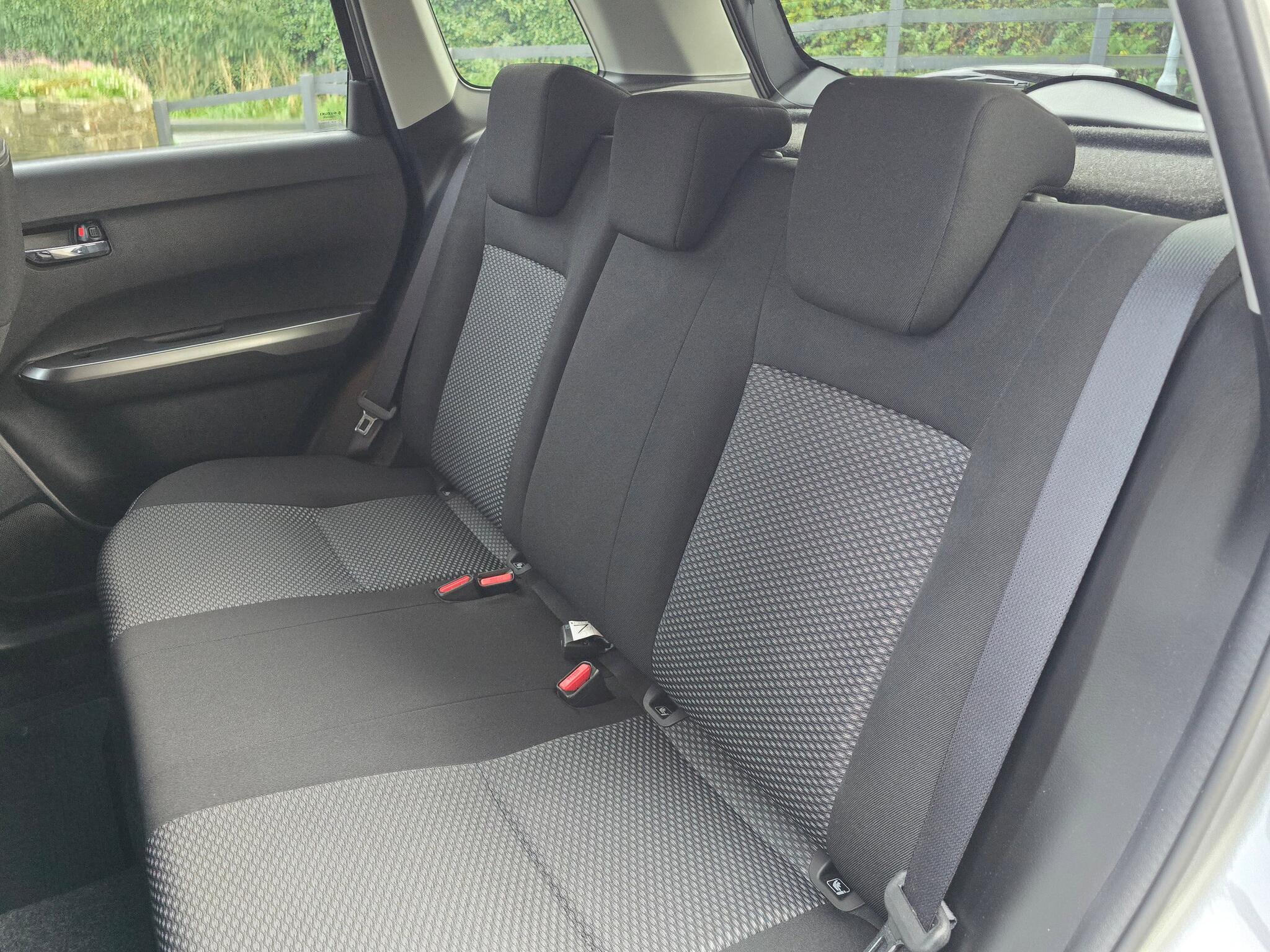 Suzuki Vitara - Image 6