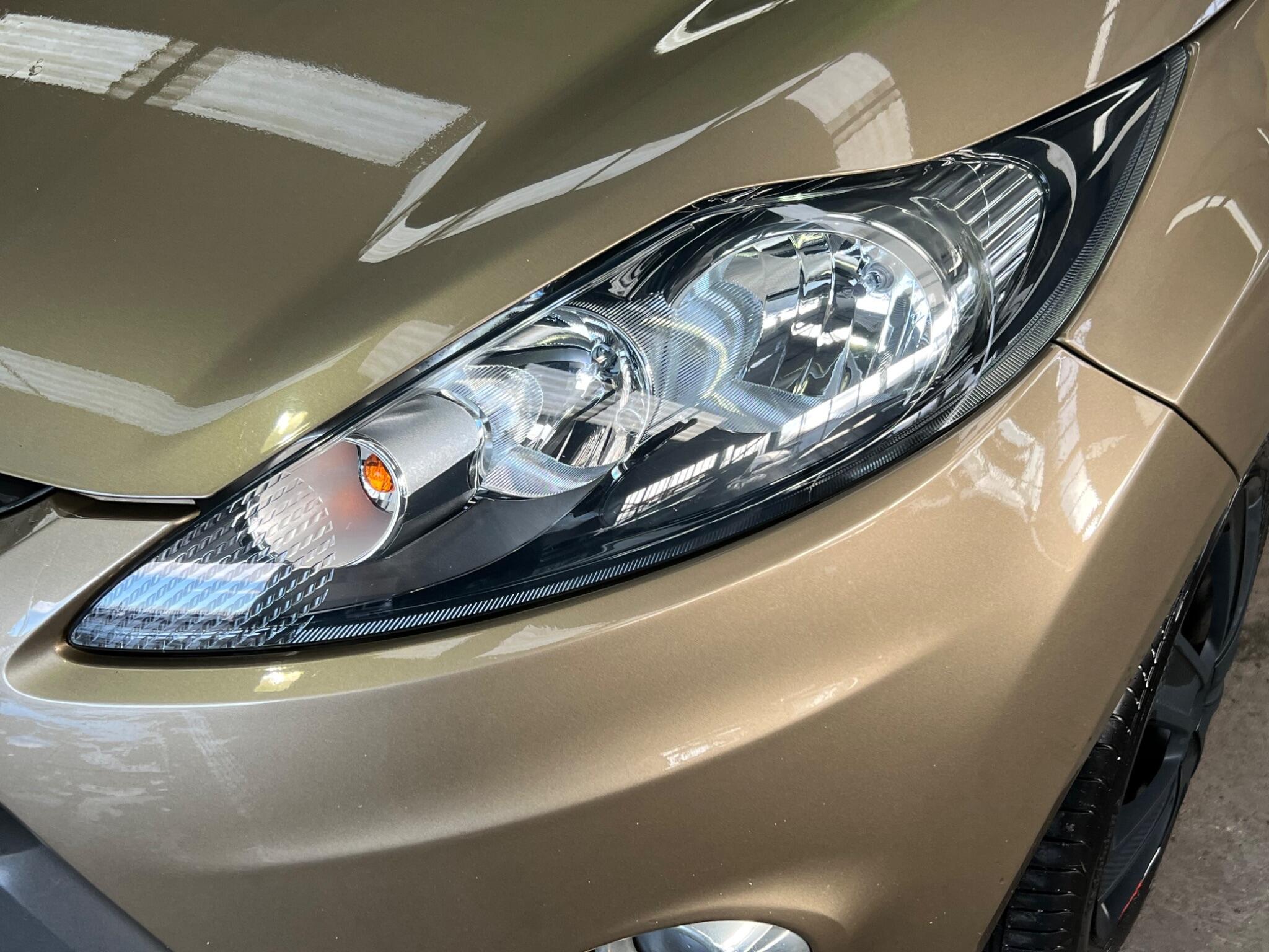 Ford Fiesta - Image 31