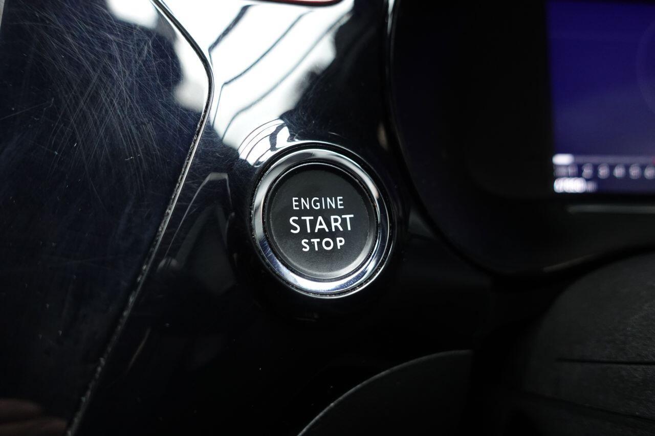 Vauxhall Corsa - Image 33