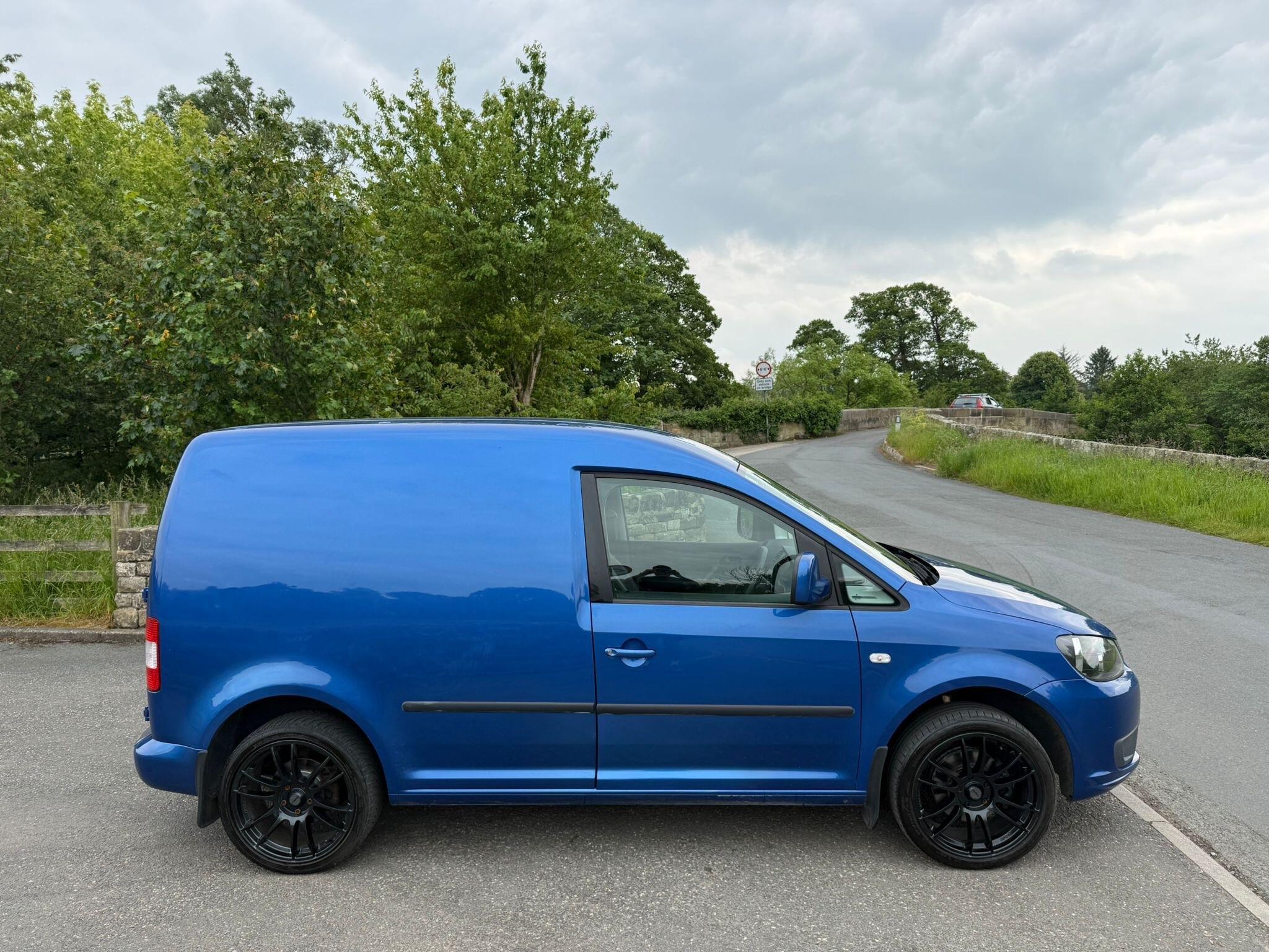 Volkswagen Caddy - Image 16