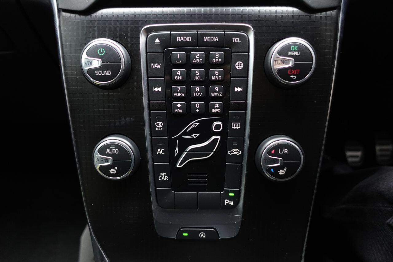 Volvo V40 - Image 36