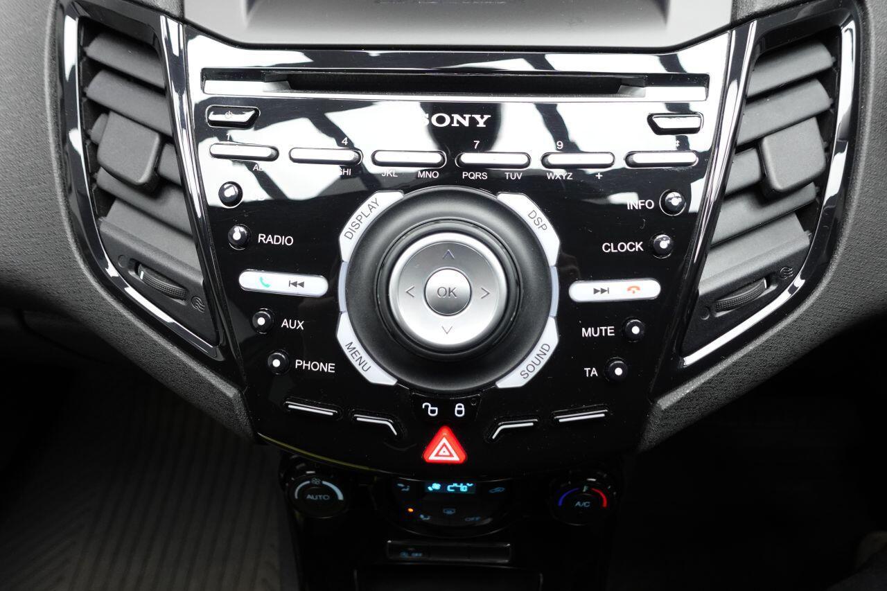 Ford Fiesta - Image 35