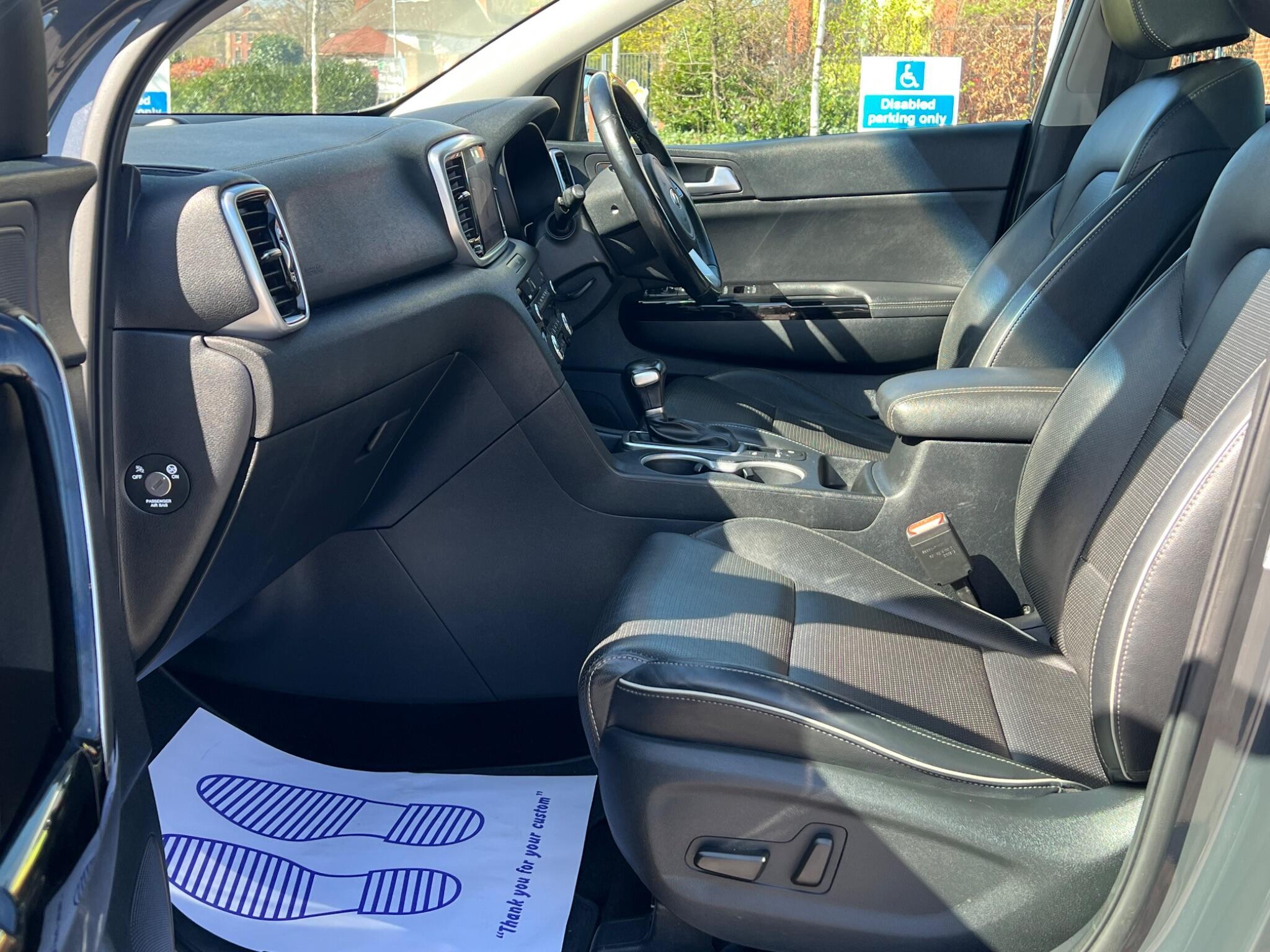 Kia Sportage - Image 10