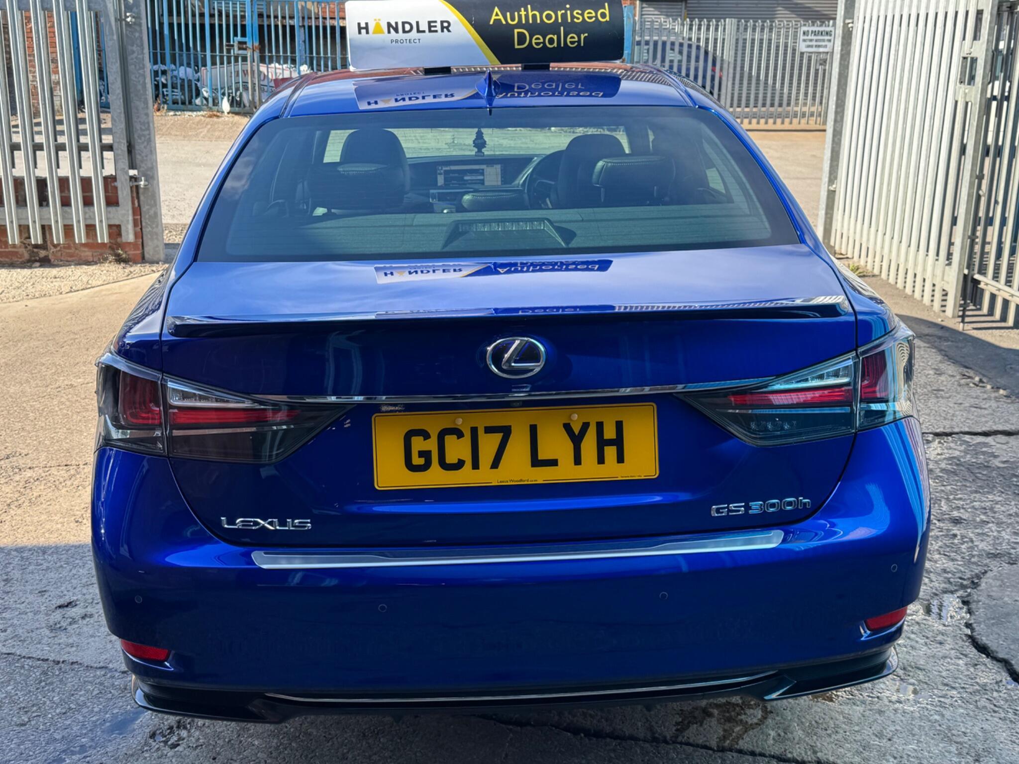Lexus GS - Image 19