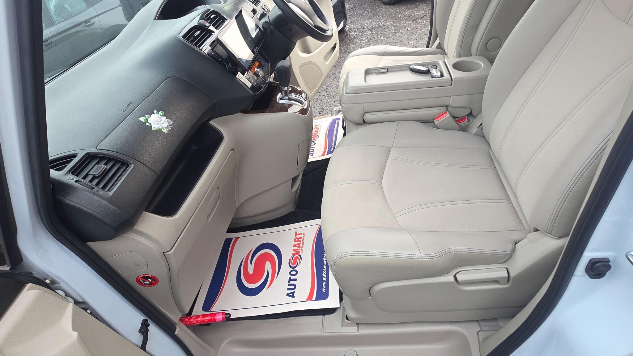 Nissan Serena - Image 29