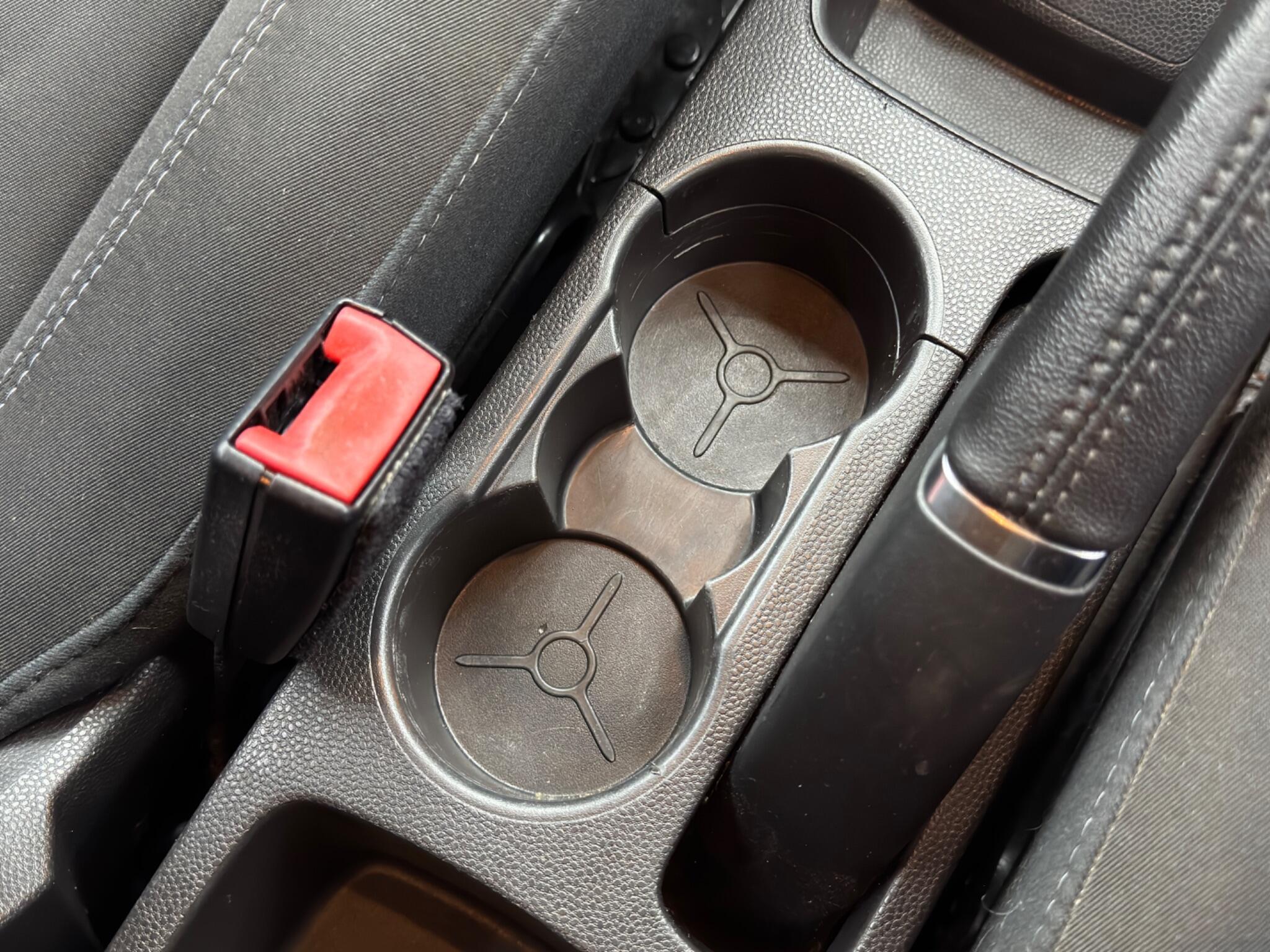 Ford Fiesta - Image 22