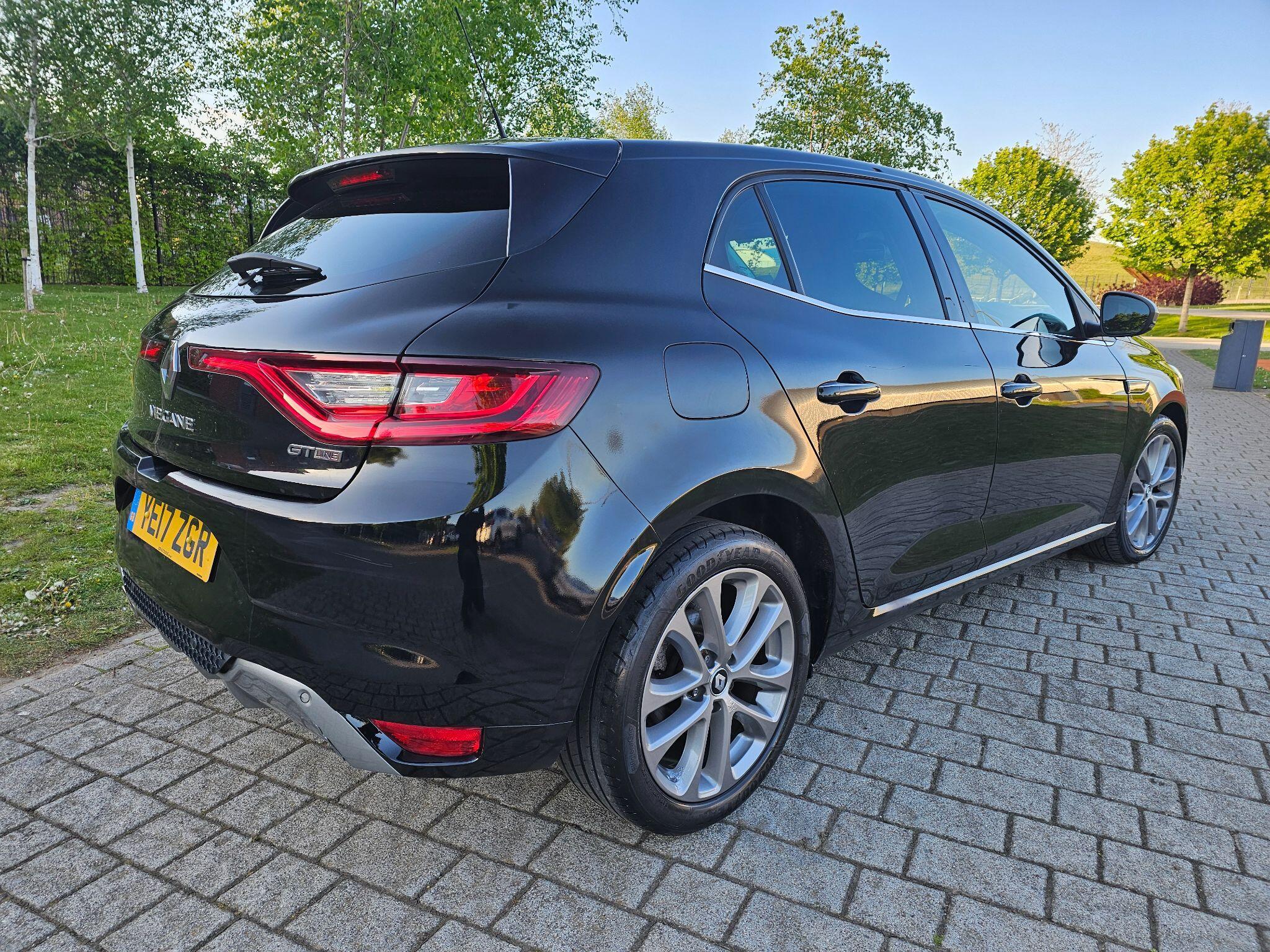 Renault Megane - Image 21