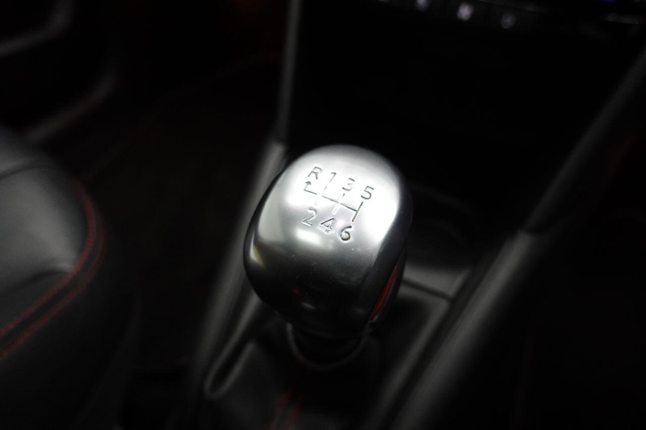 Peugeot 208 - Image 41