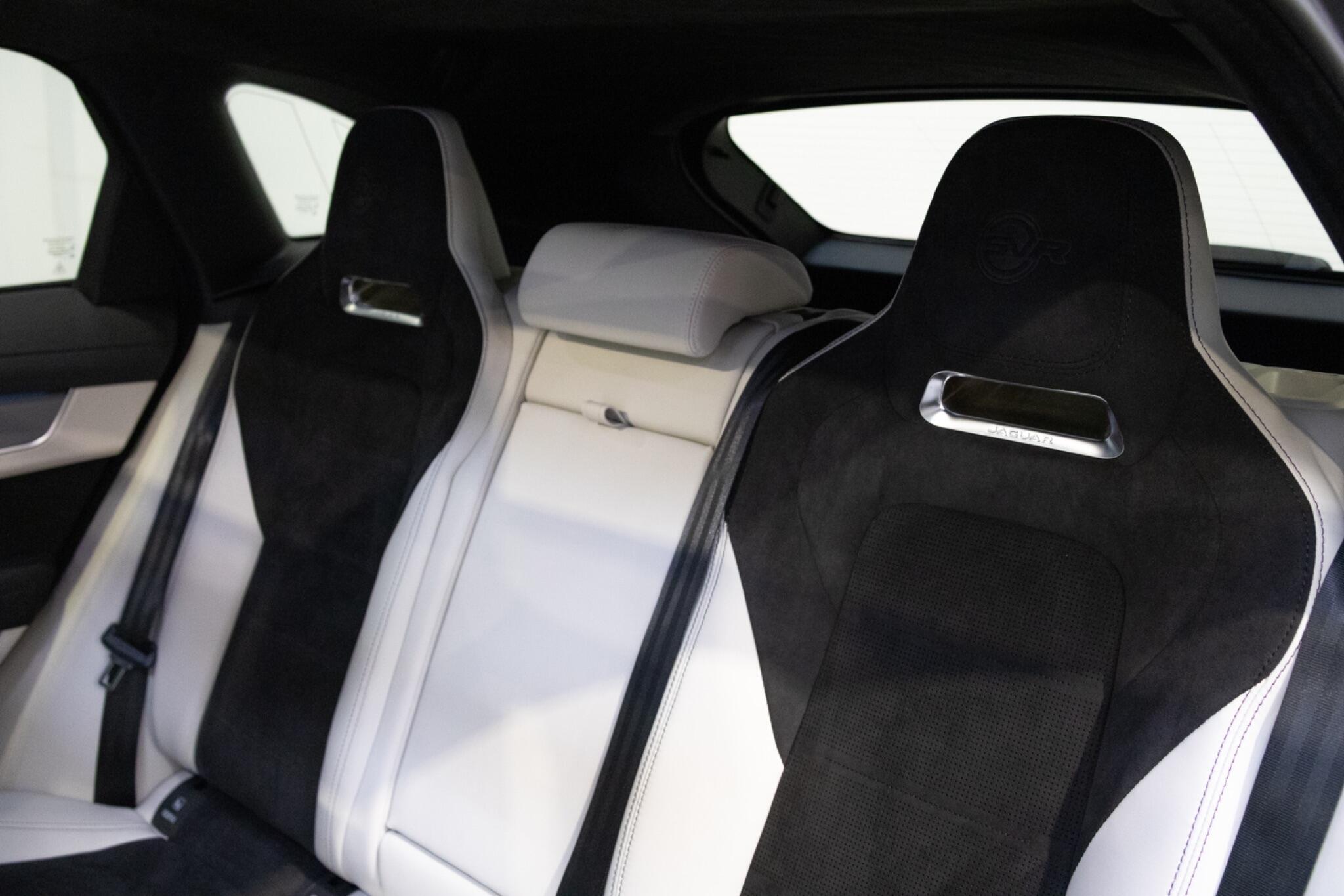 Jaguar F-Pace - Image 22