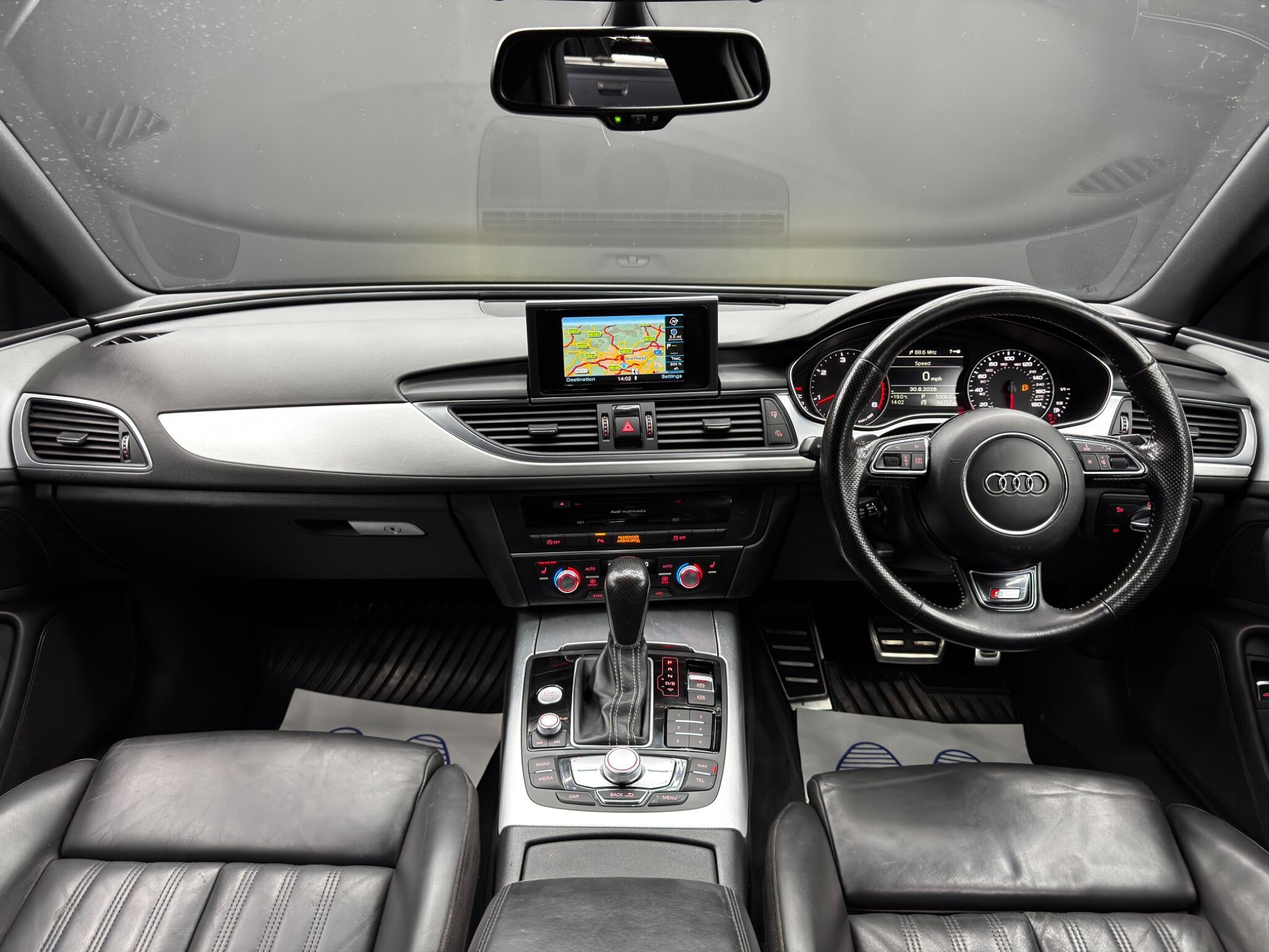 Audi A6 Saloon - Image 10