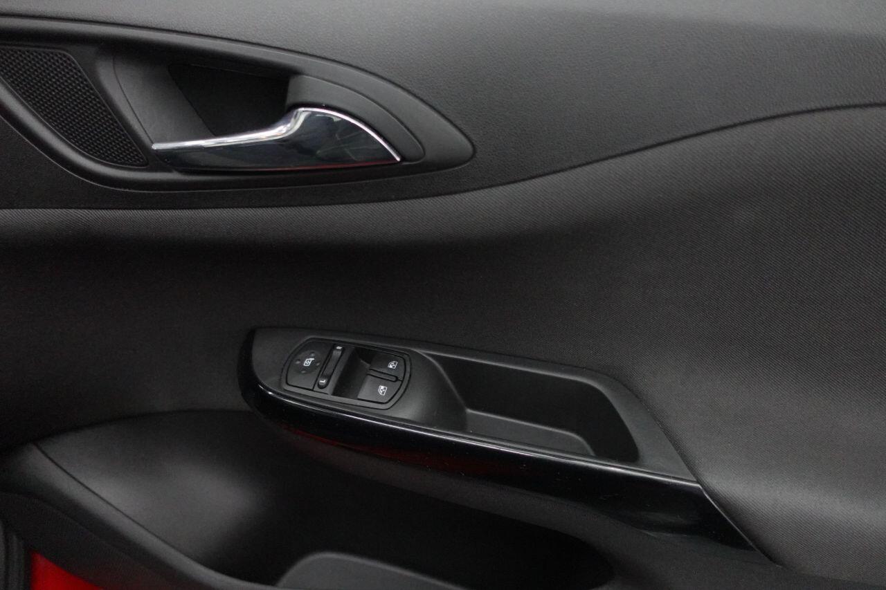 Vauxhall Corsa - Image 16
