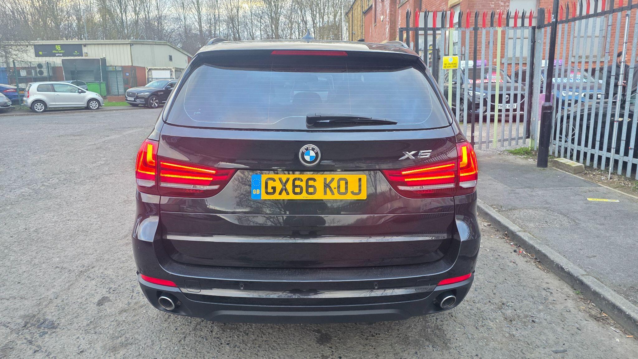 BMW X5 - Image 14