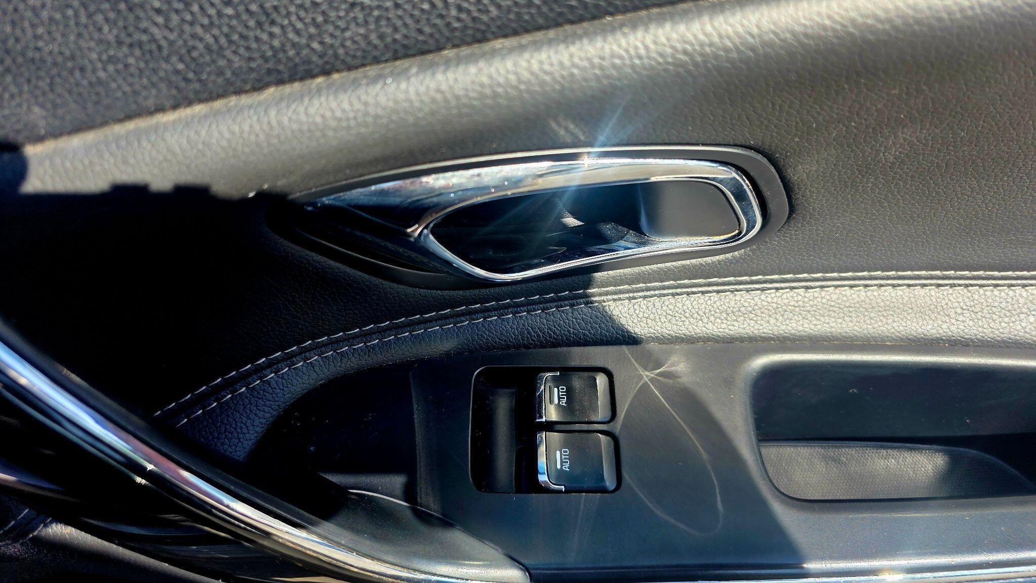 Kia ProCeed - Image 20