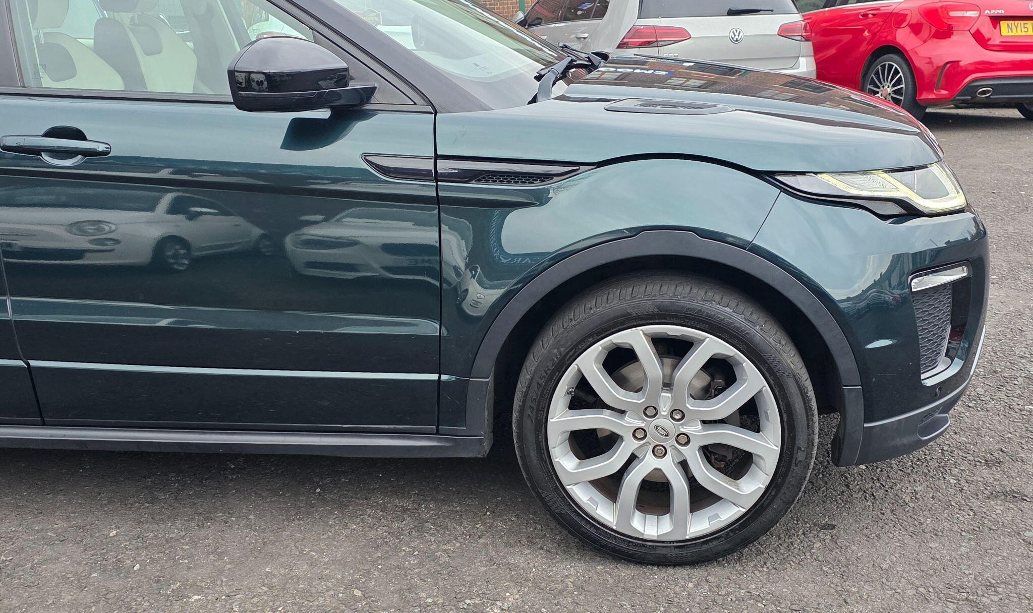 Land Rover Range Rover Evoque - Image 10