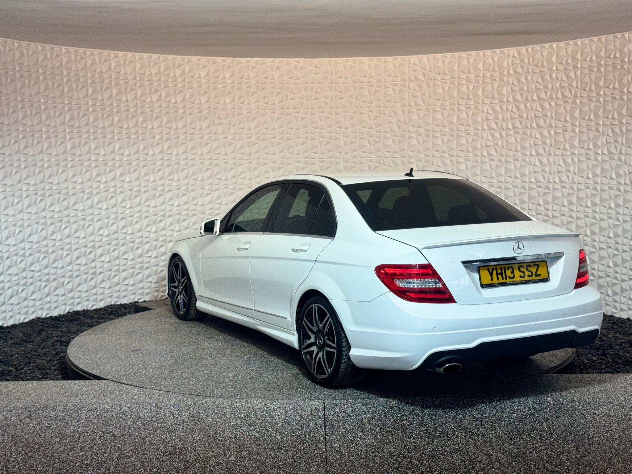 Mercedes C Class - Image 13