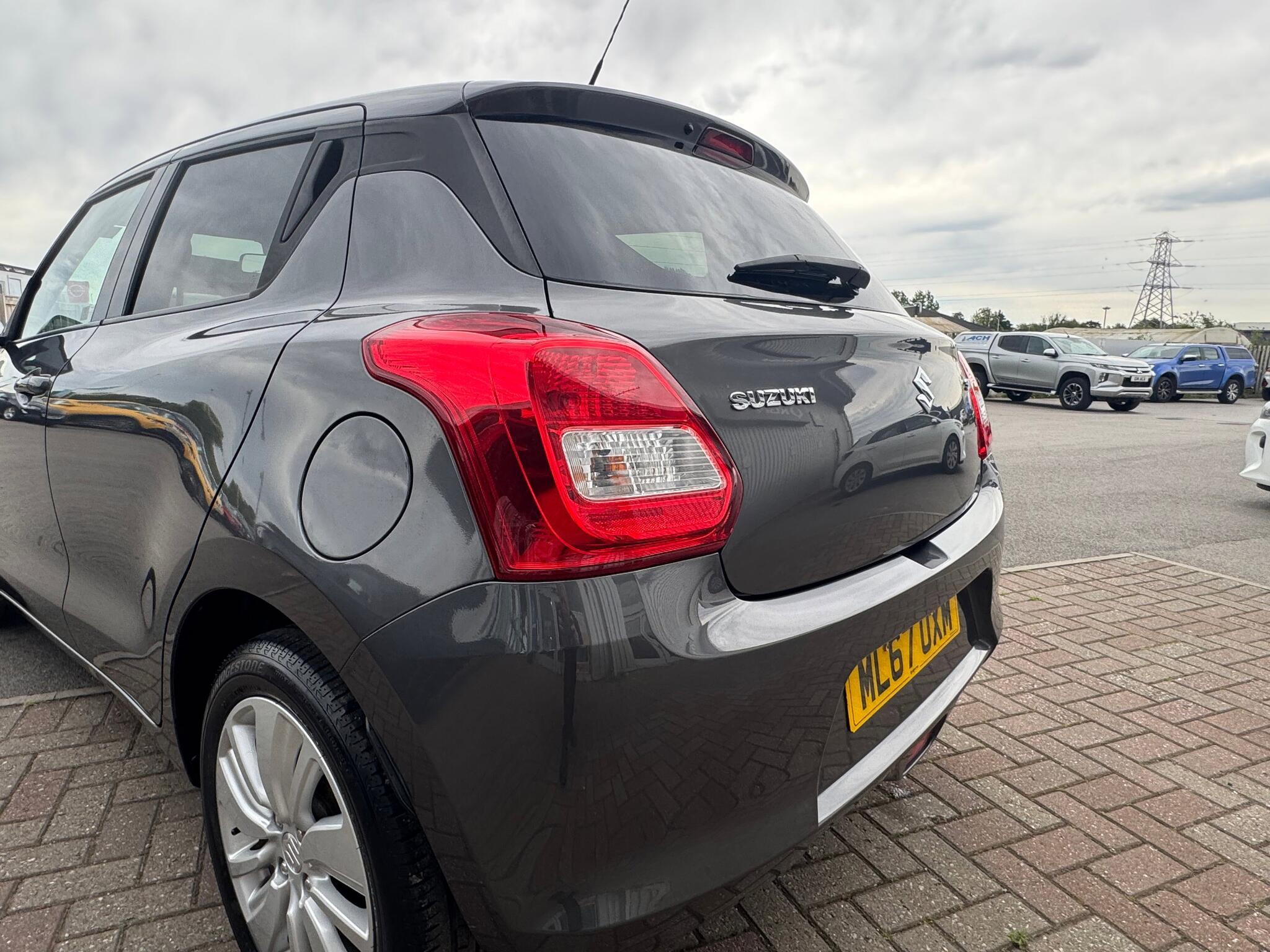 Suzuki Swift - Image 8