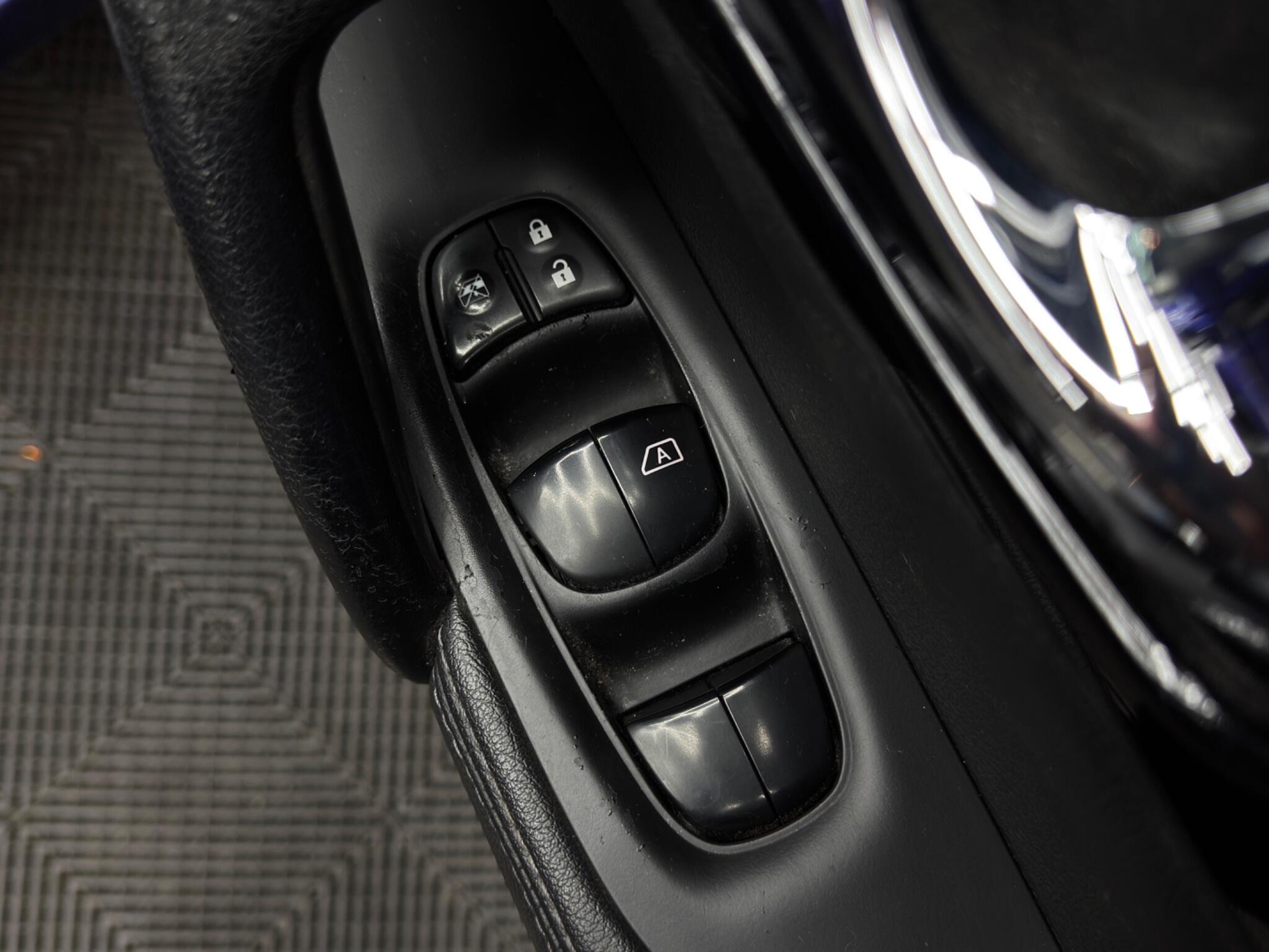 Nissan Qashqai - Image 37