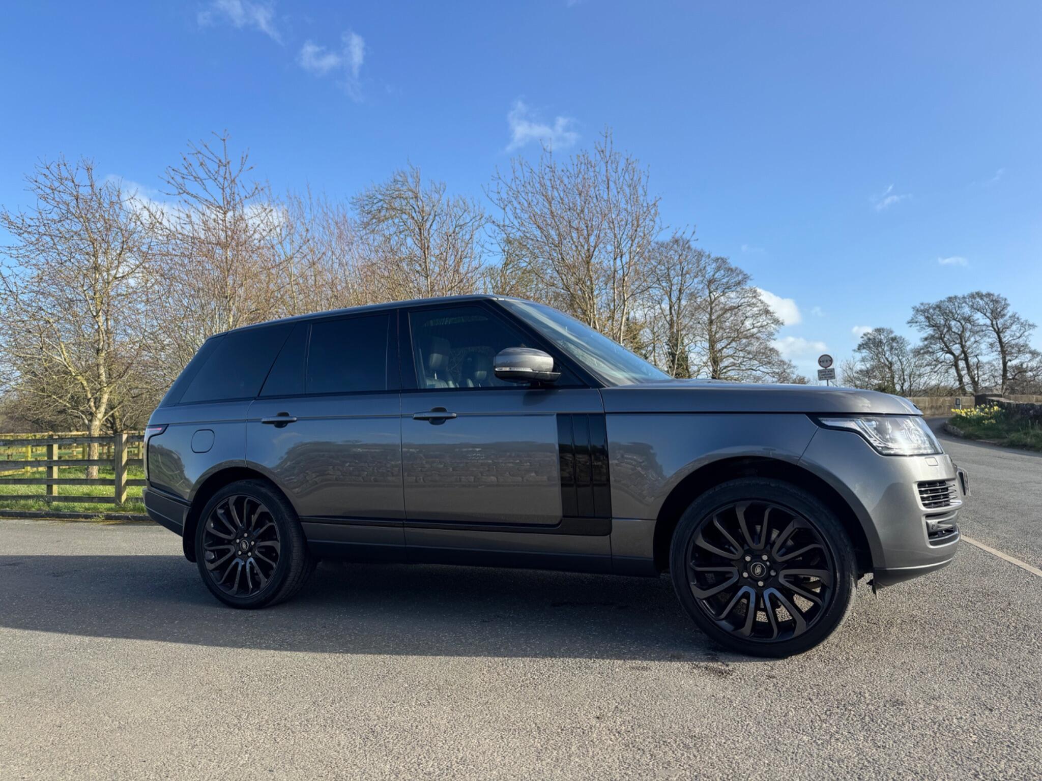 Land Rover Range Rover - Image 22