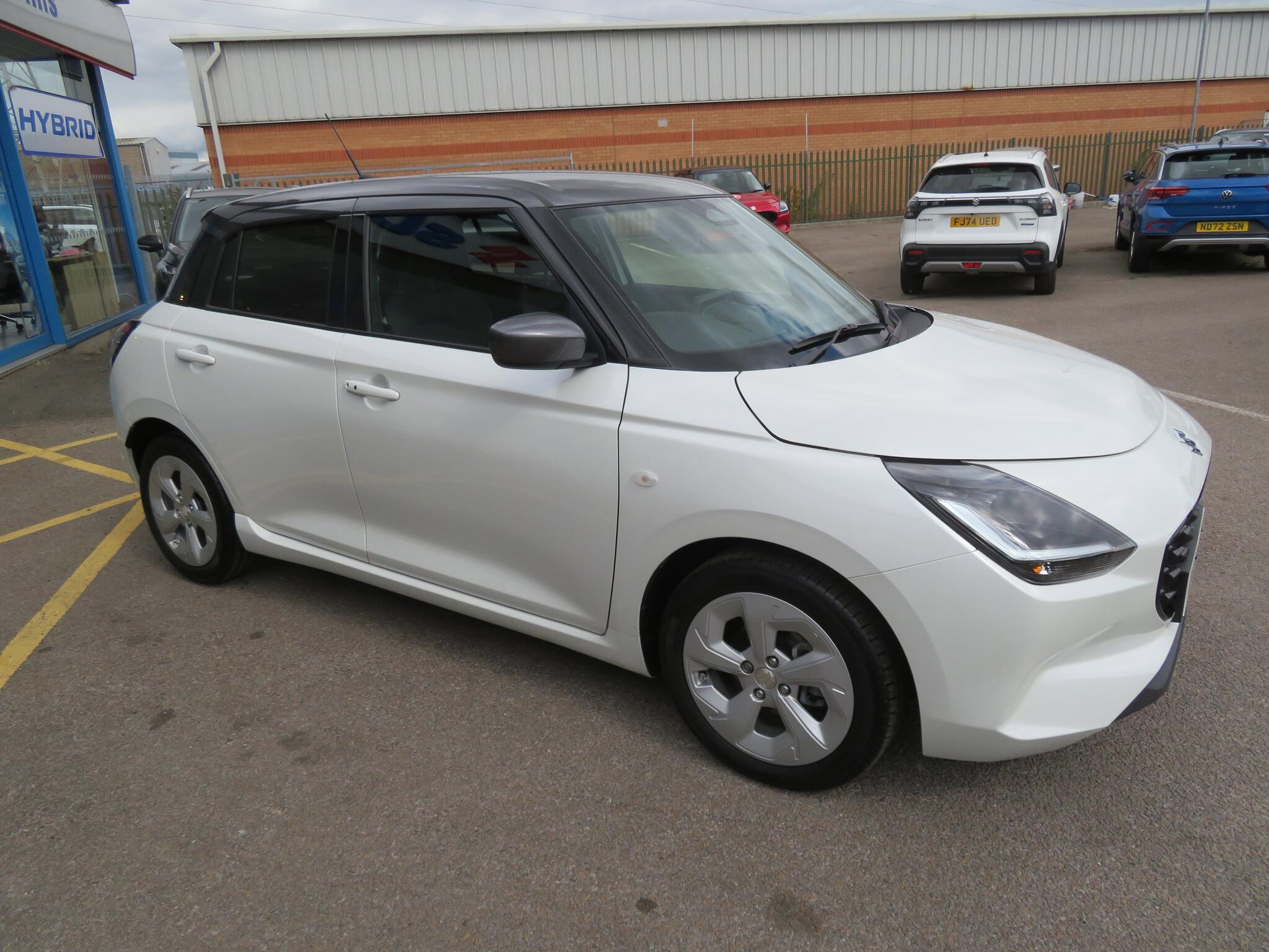 Suzuki Swift - Image 3