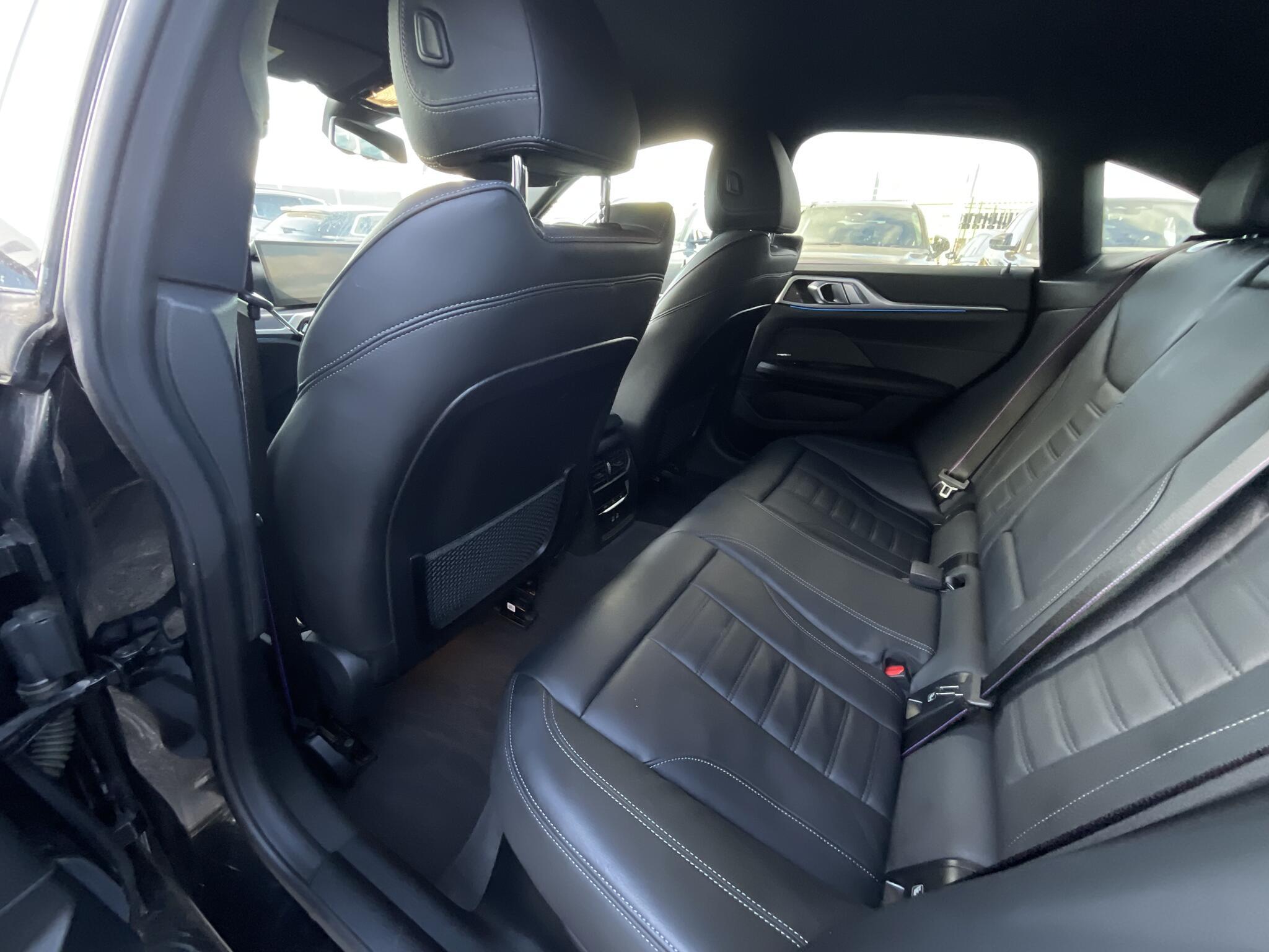 BMW I4 - Image 13