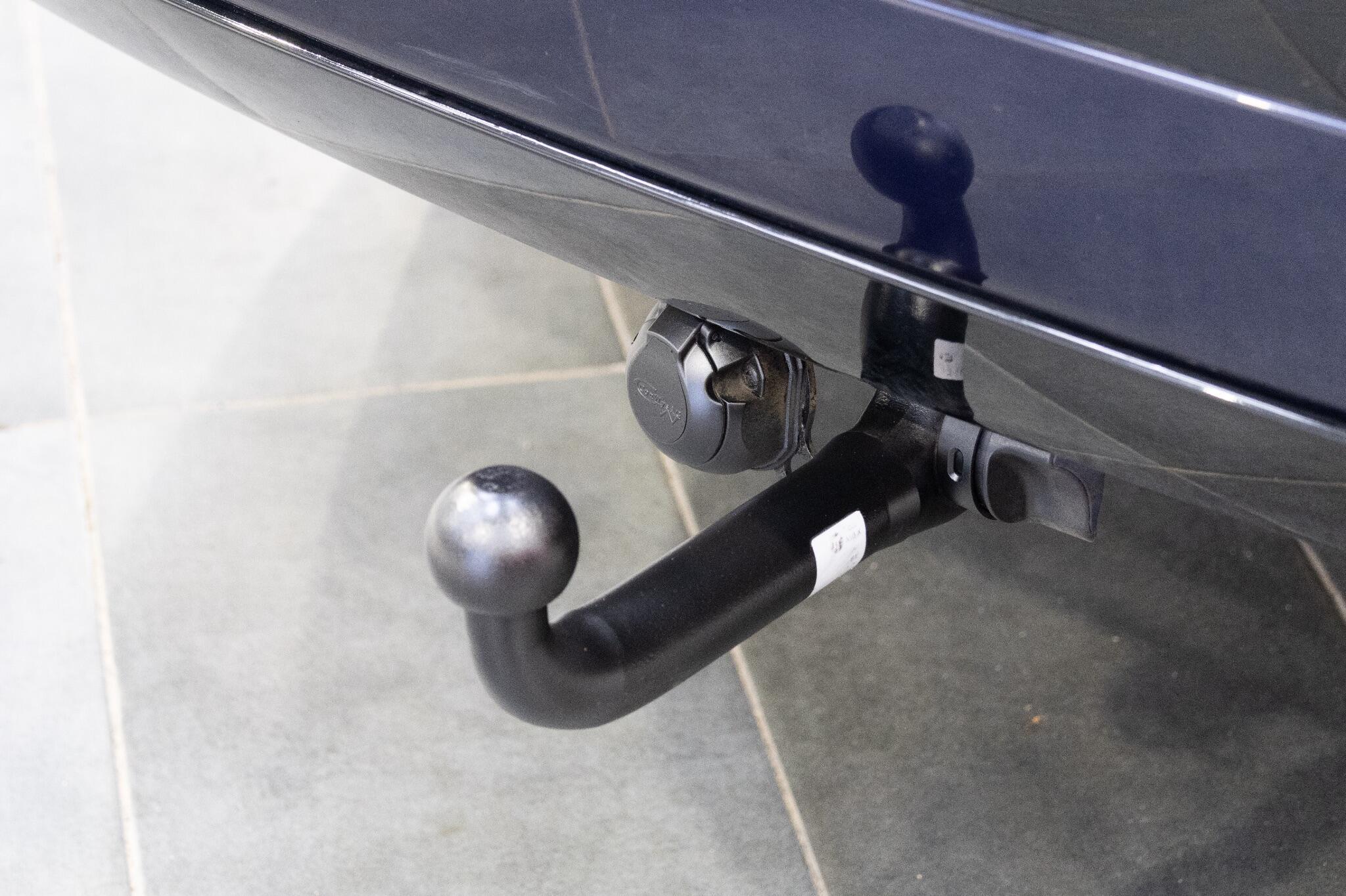 Land Rover Discovery - Image 9