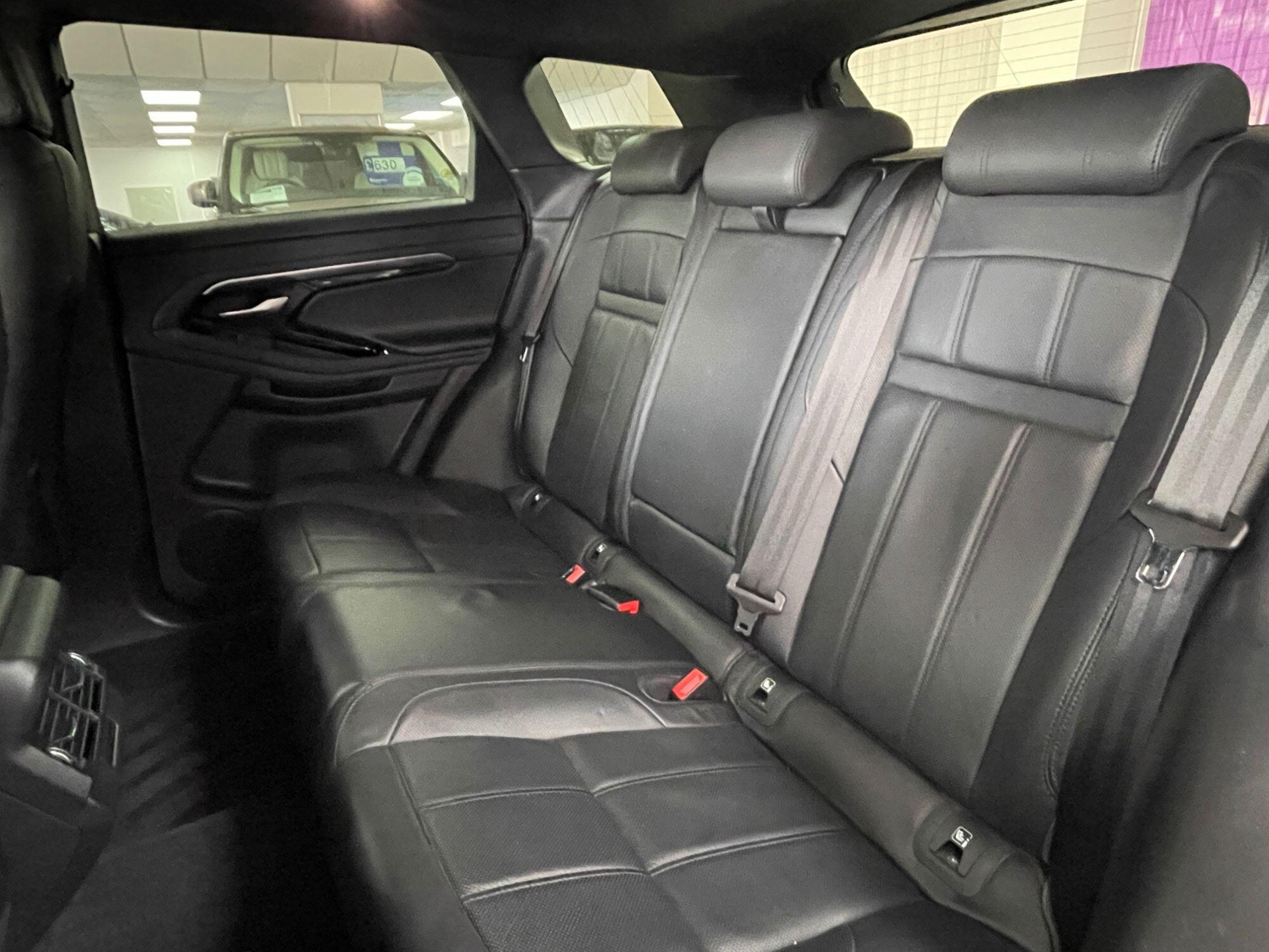 Land Rover Range Rover Evoque - Image 28