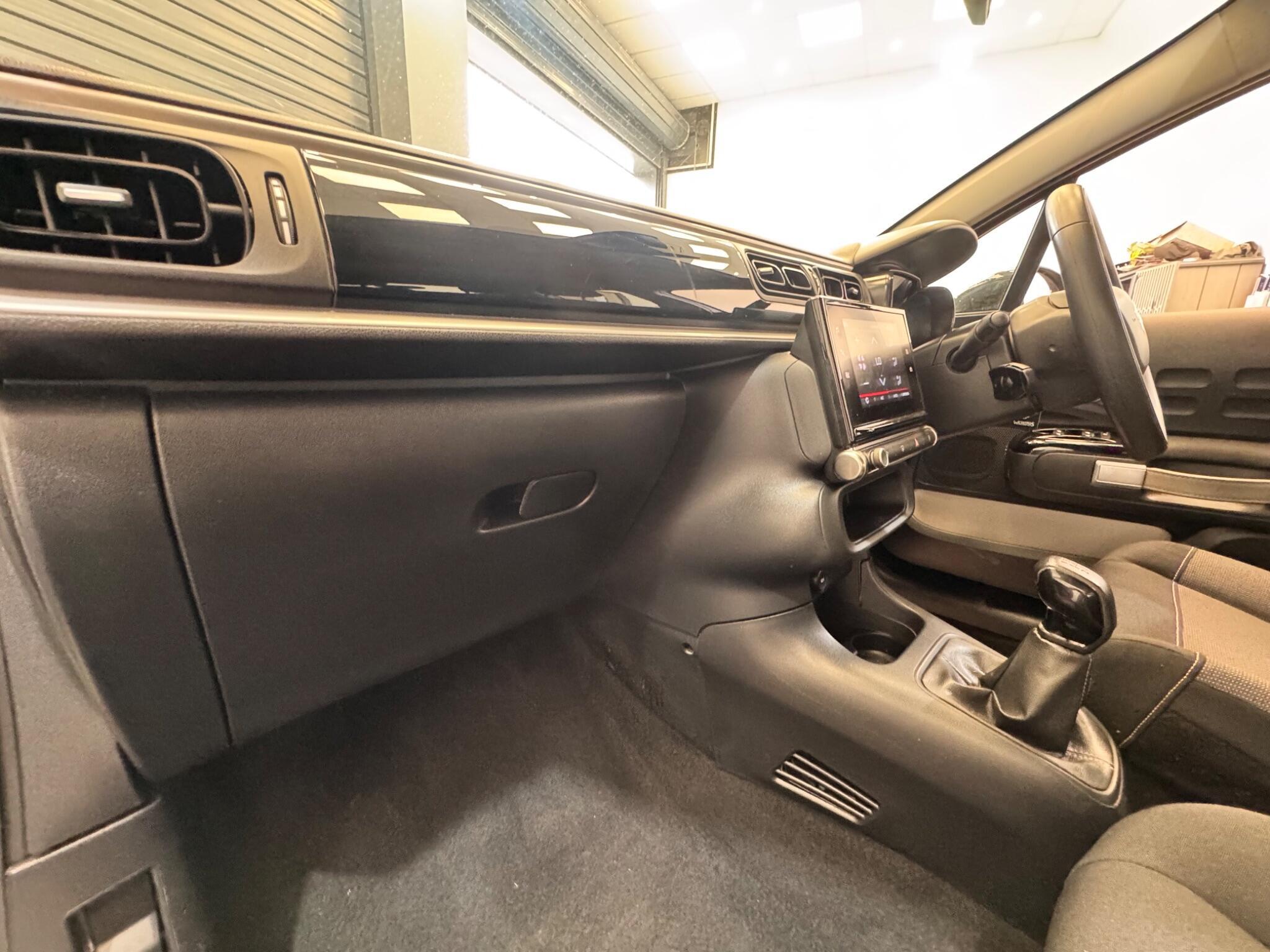 Citroen C3 - Image 31