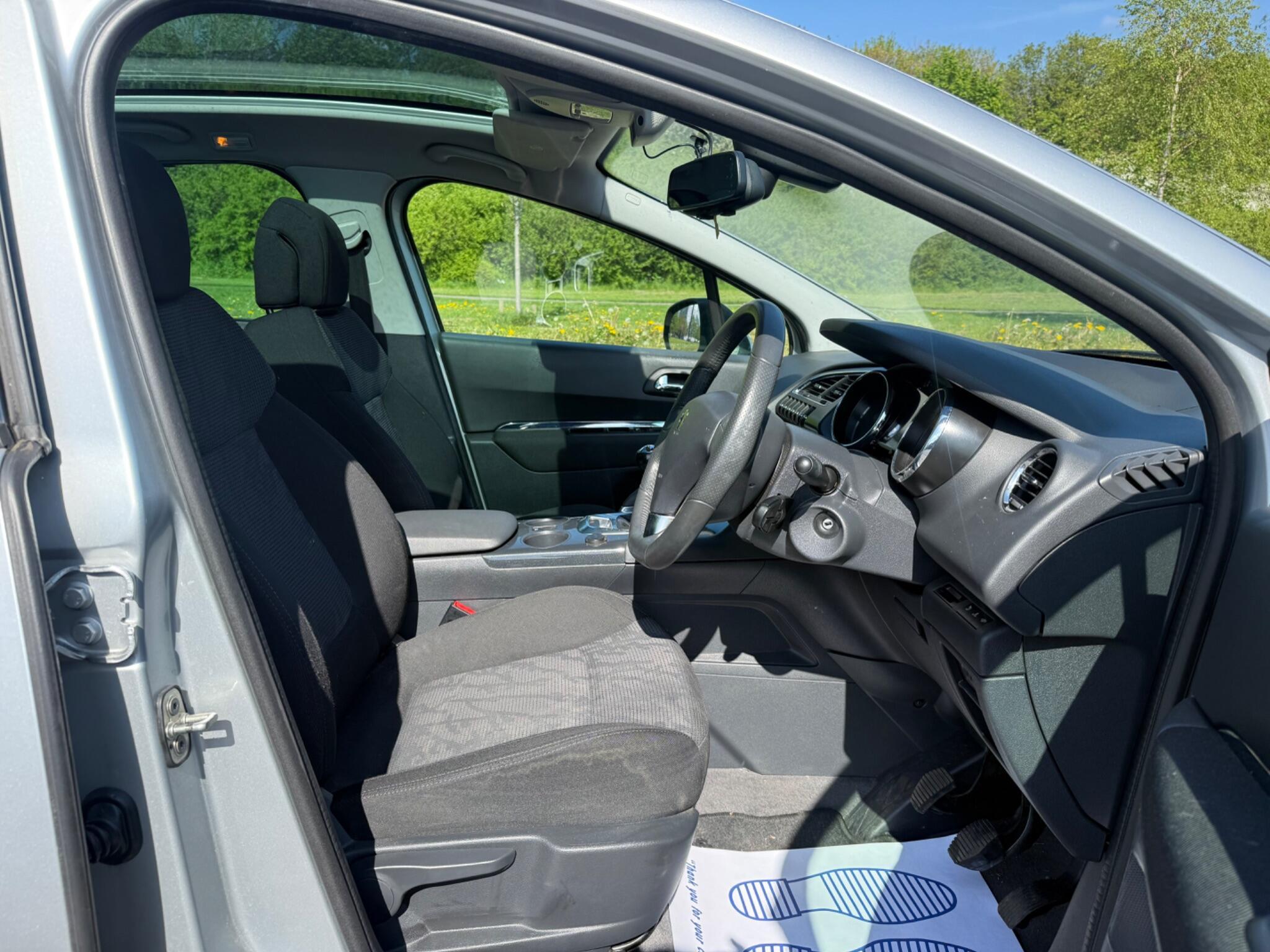 Peugeot 3008 - Image 11