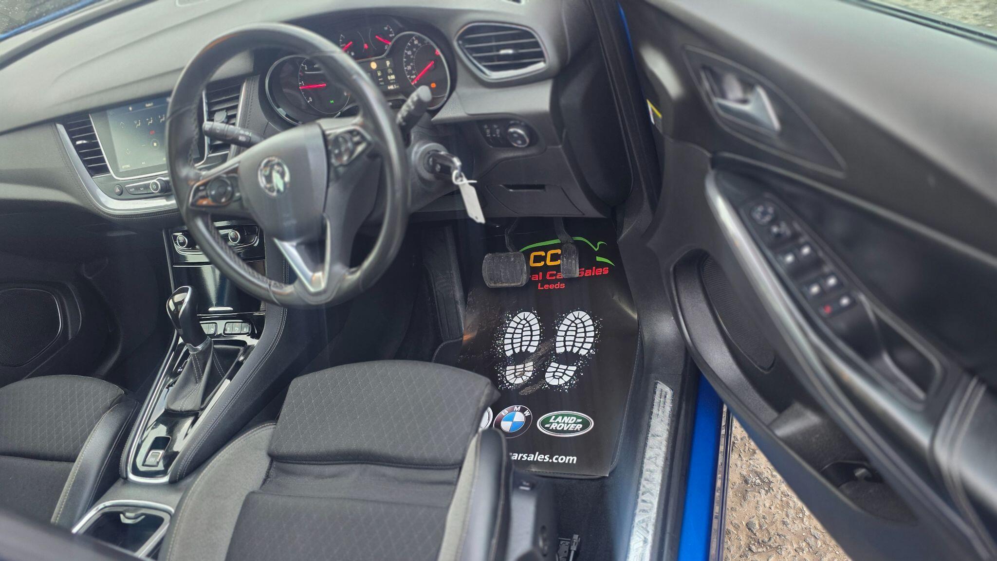 Vauxhall Grandland X - Image 19