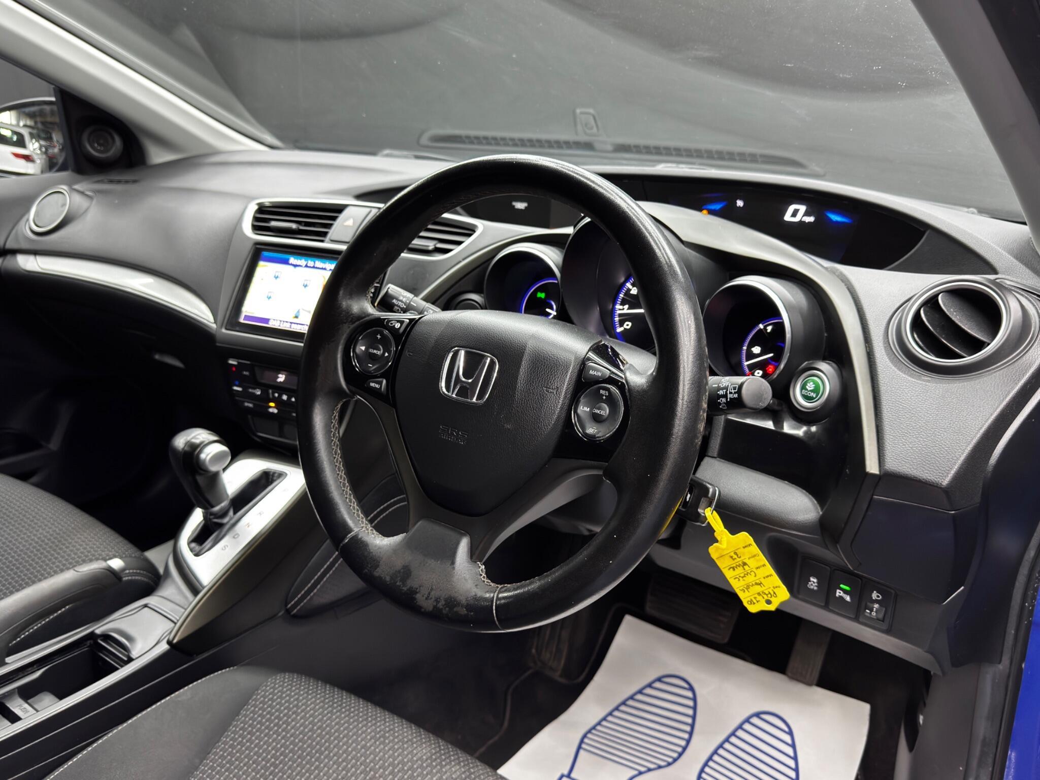 Honda Civic - Image 9