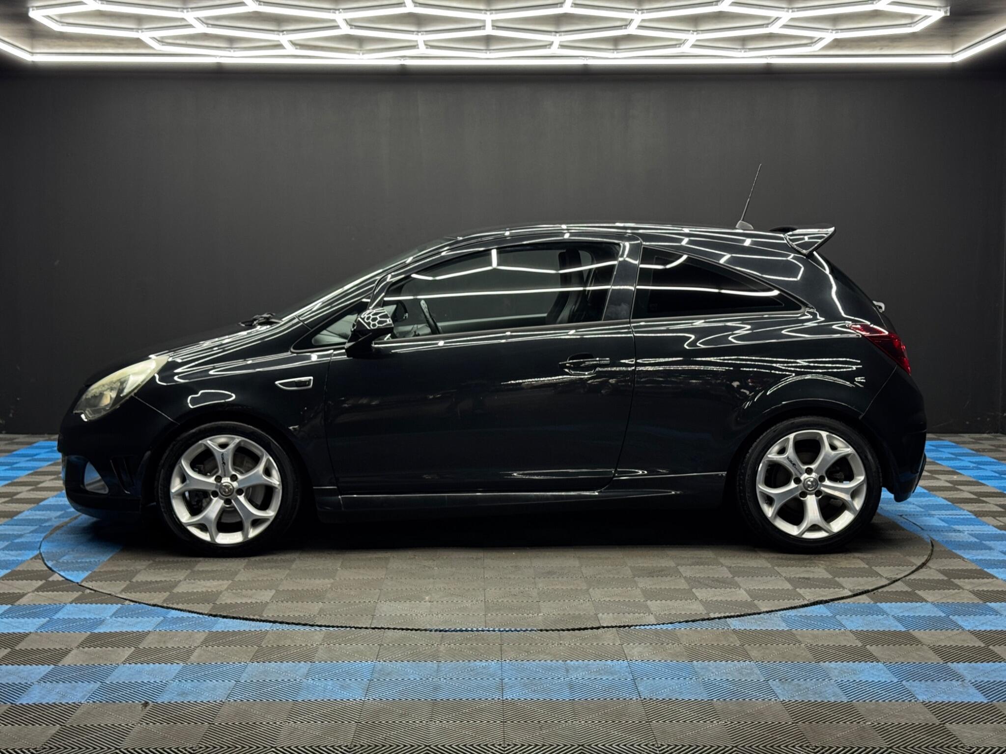 Vauxhall Corsa - Image 8