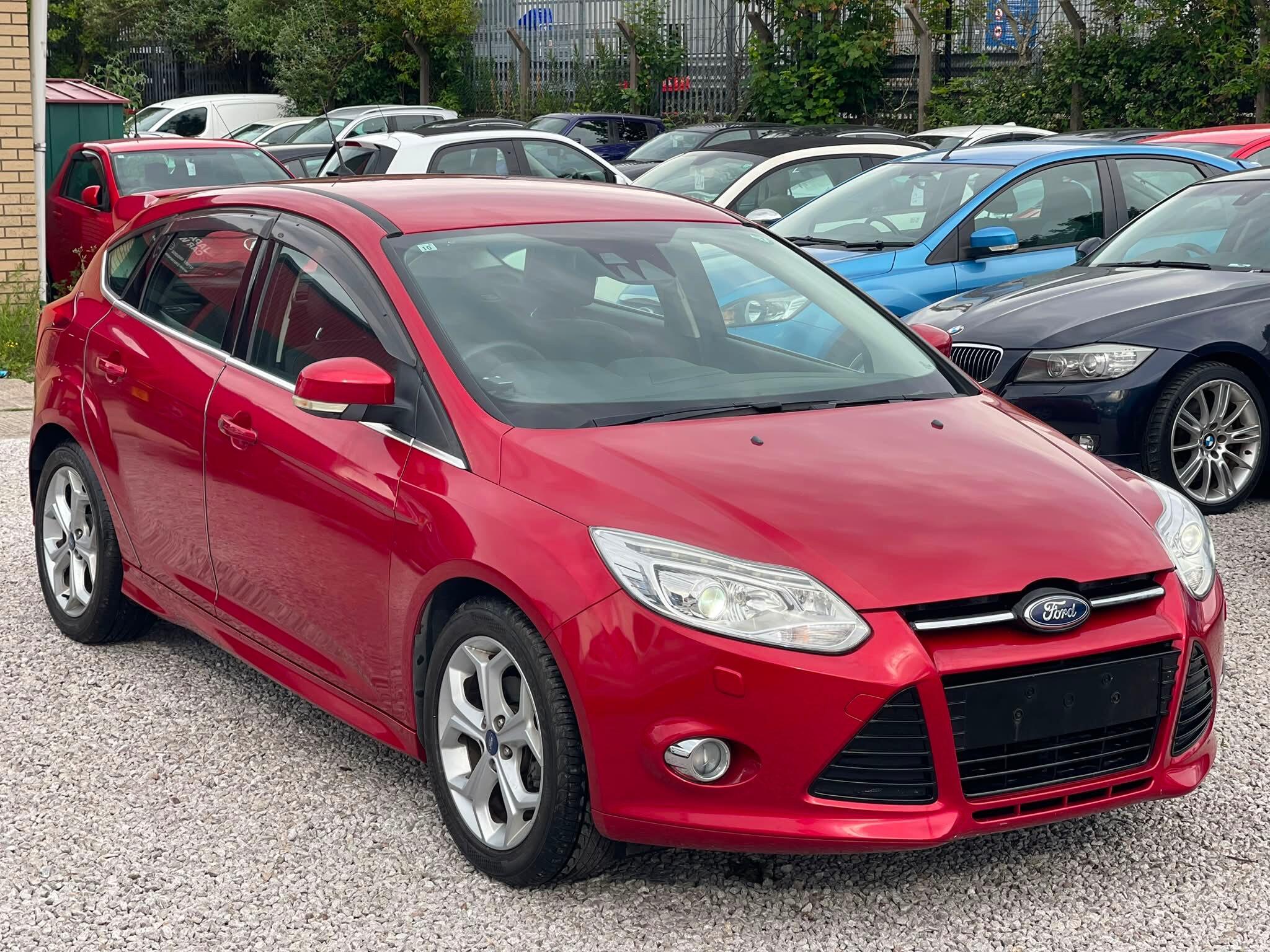 Ford Focus - Image 8