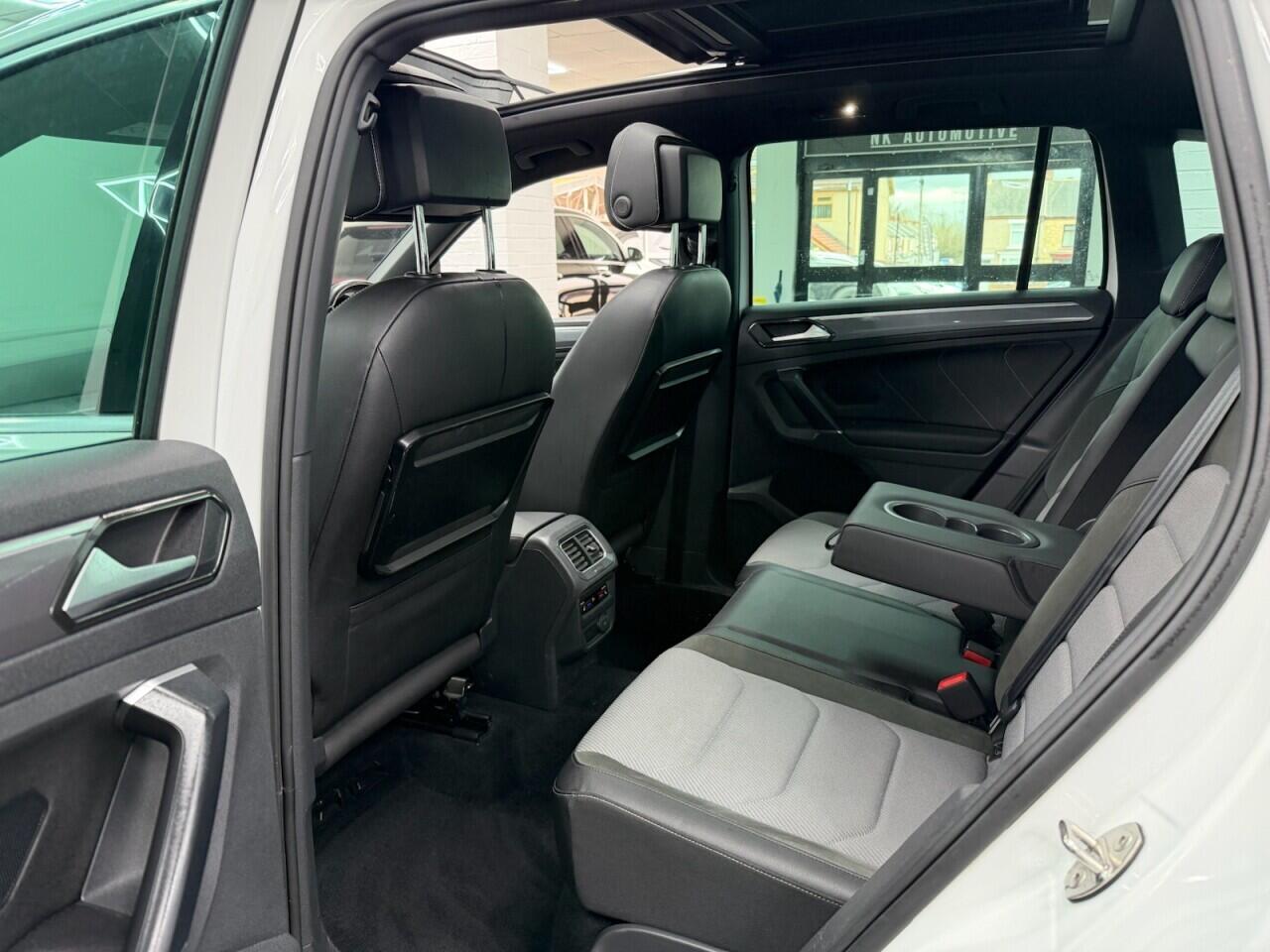 Volkswagen Tiguan - Image 26