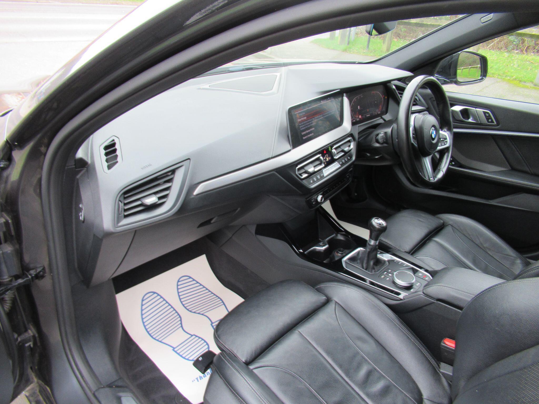 BMW 1 Series - Image 15