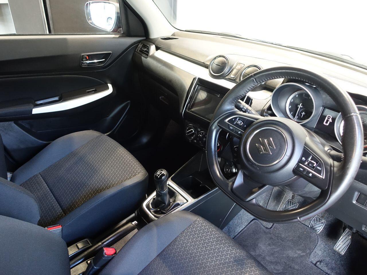 Suzuki Swift - Image 2