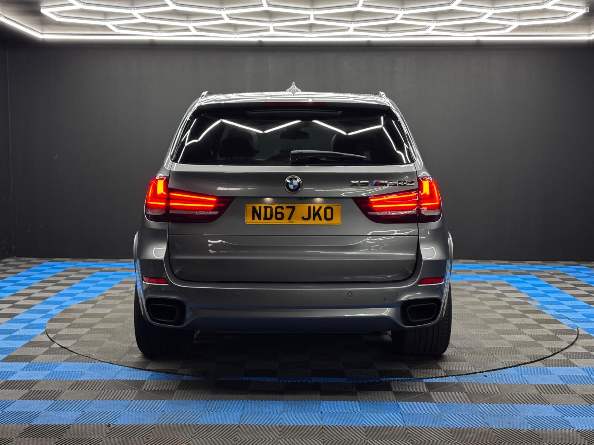 BMW X5 - Image 6
