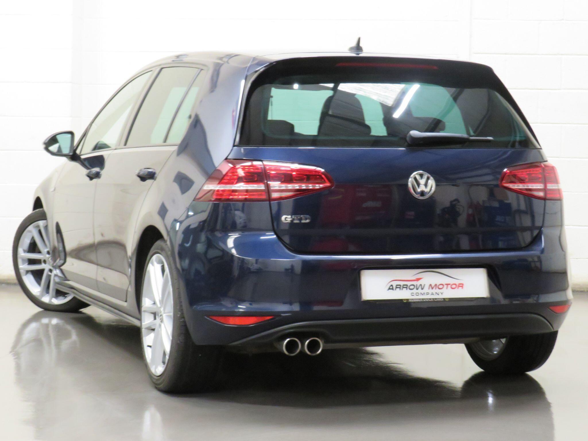 Volkswagen Golf - Image 5