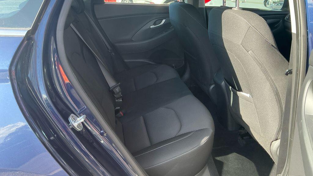 Hyundai i30 - Image 7